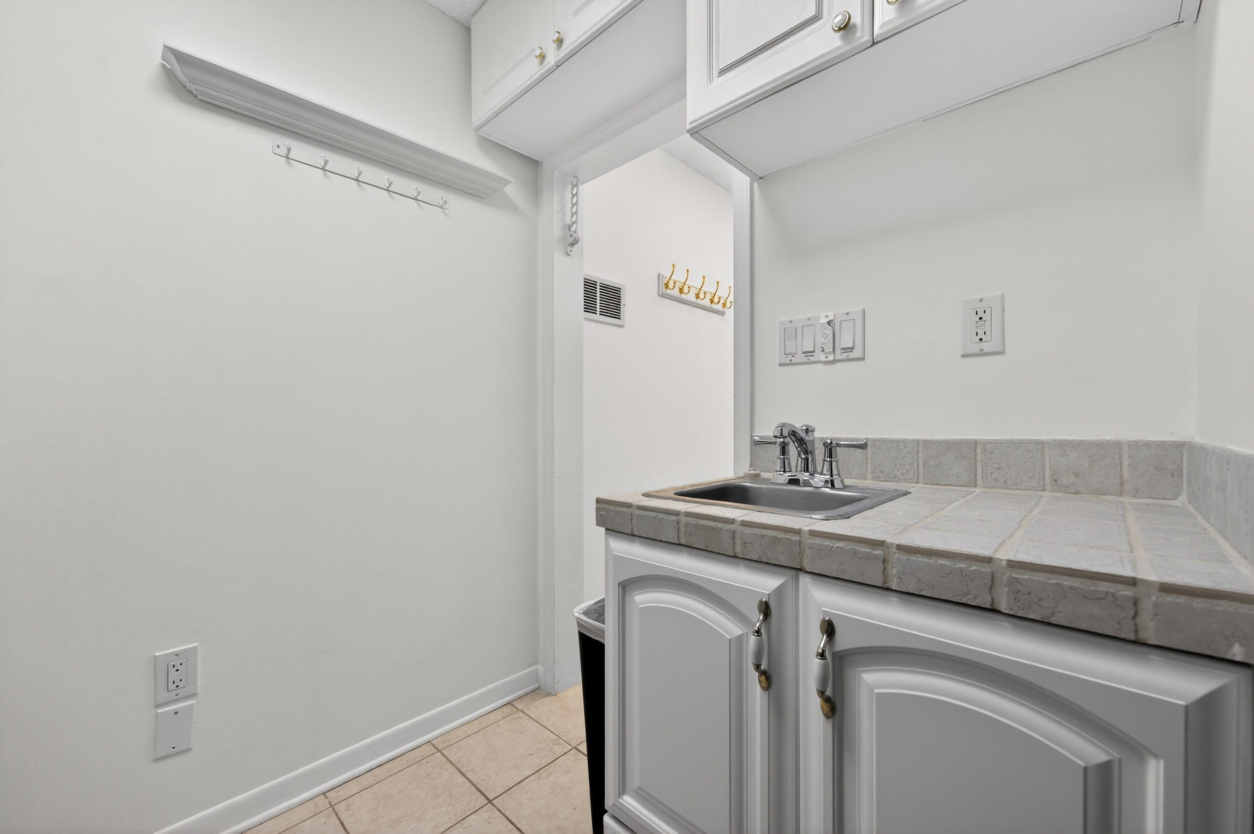 CARIBBEAN VILLAGE EAST 1 - Residential