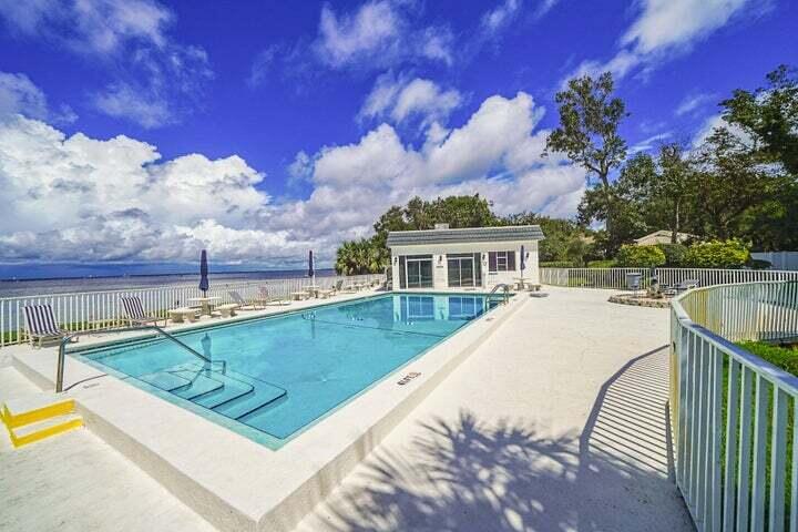 VALENCIA CONDO - Residential Lease