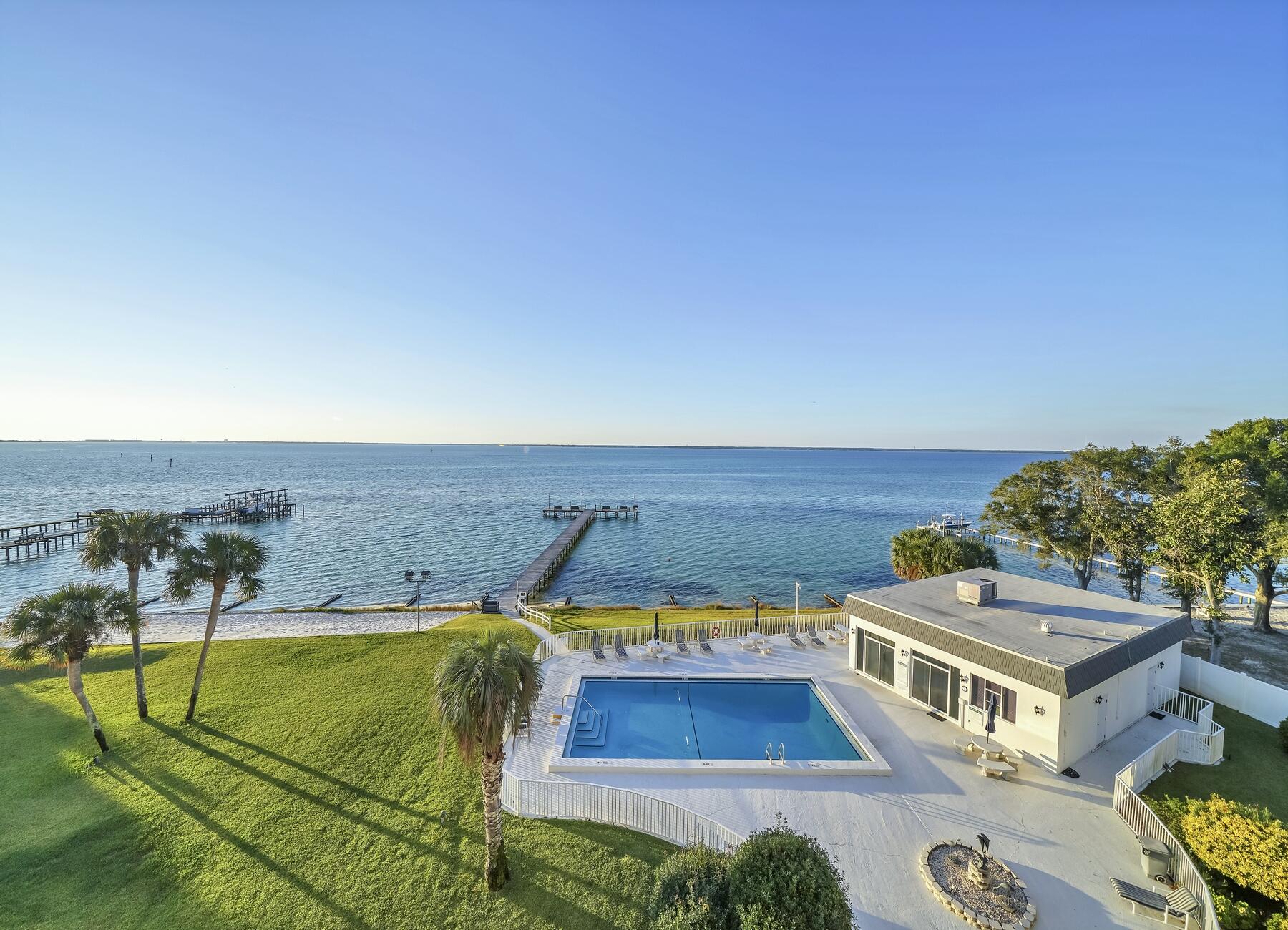 VALENCIA CONDO - Residential Lease