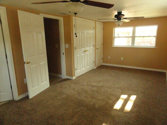 MORRIS ADDN TO CRESTVIEW - Residential