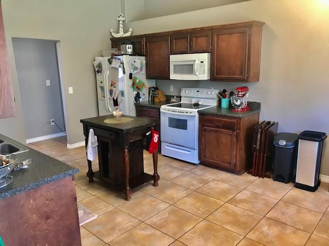 DIANE'S LANDING - Residential