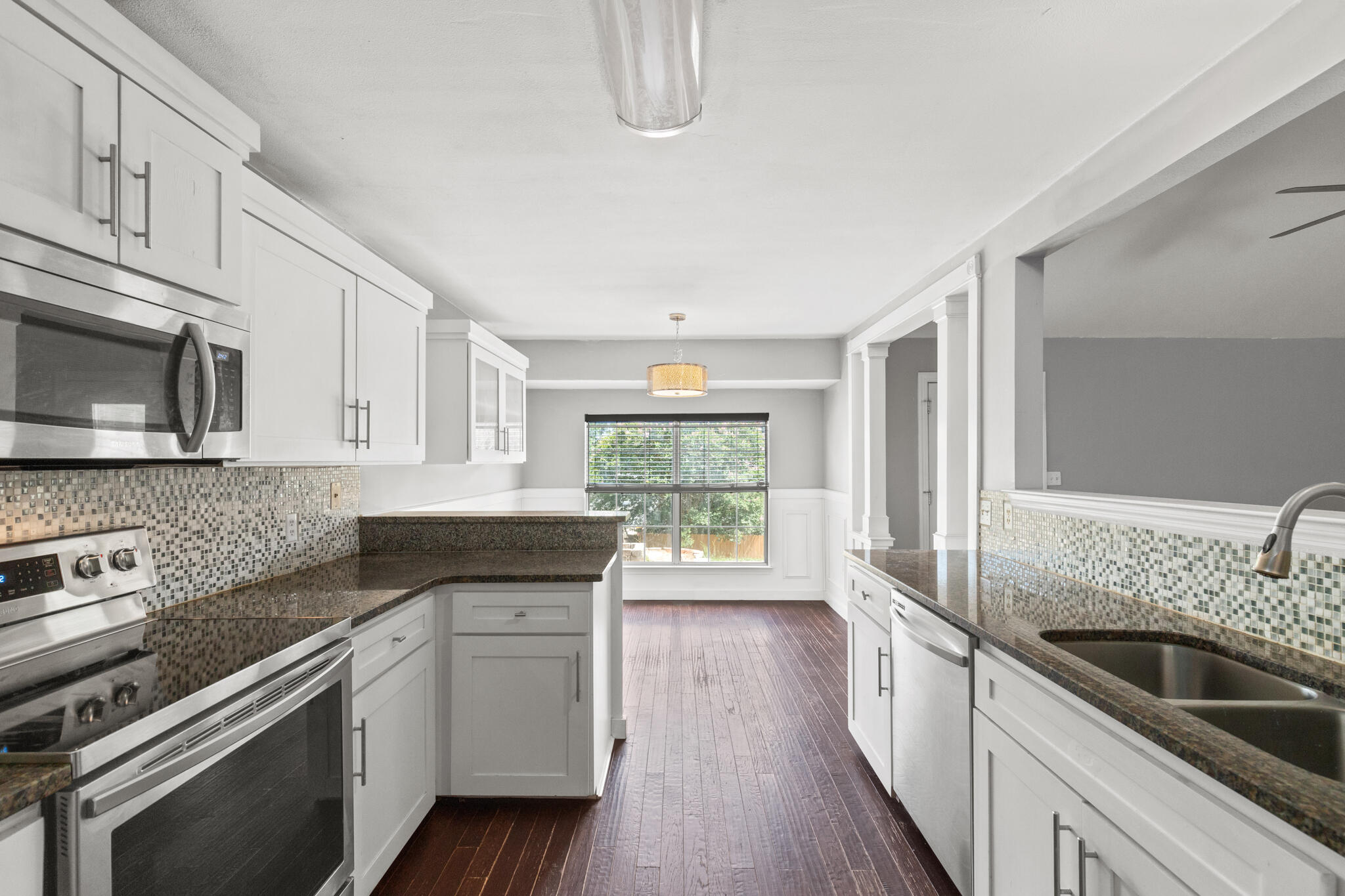 RIVERCHASE S/D PH 2 - Residential Lease