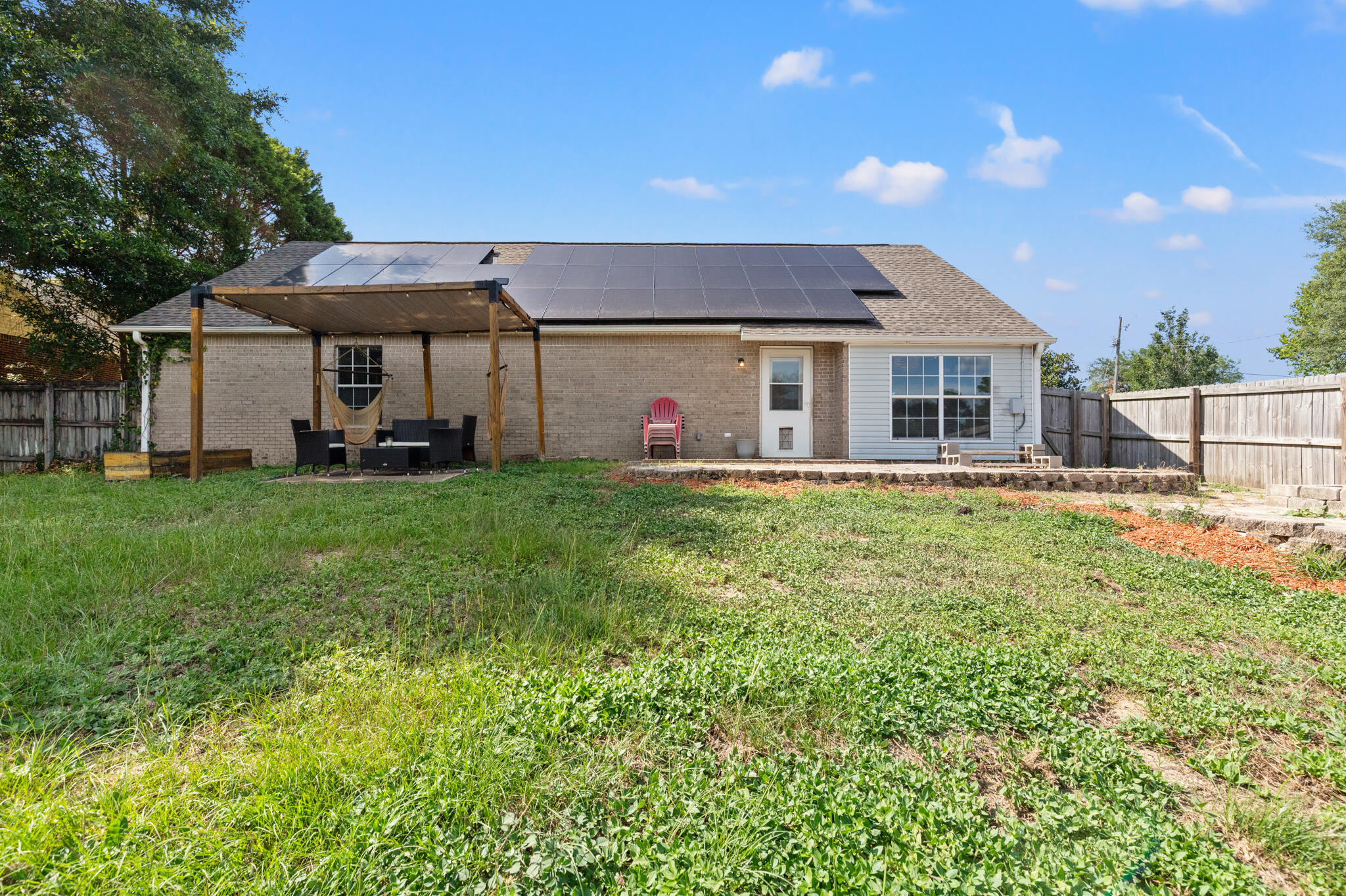 RIVERCHASE S/D PH 2 - Residential Lease