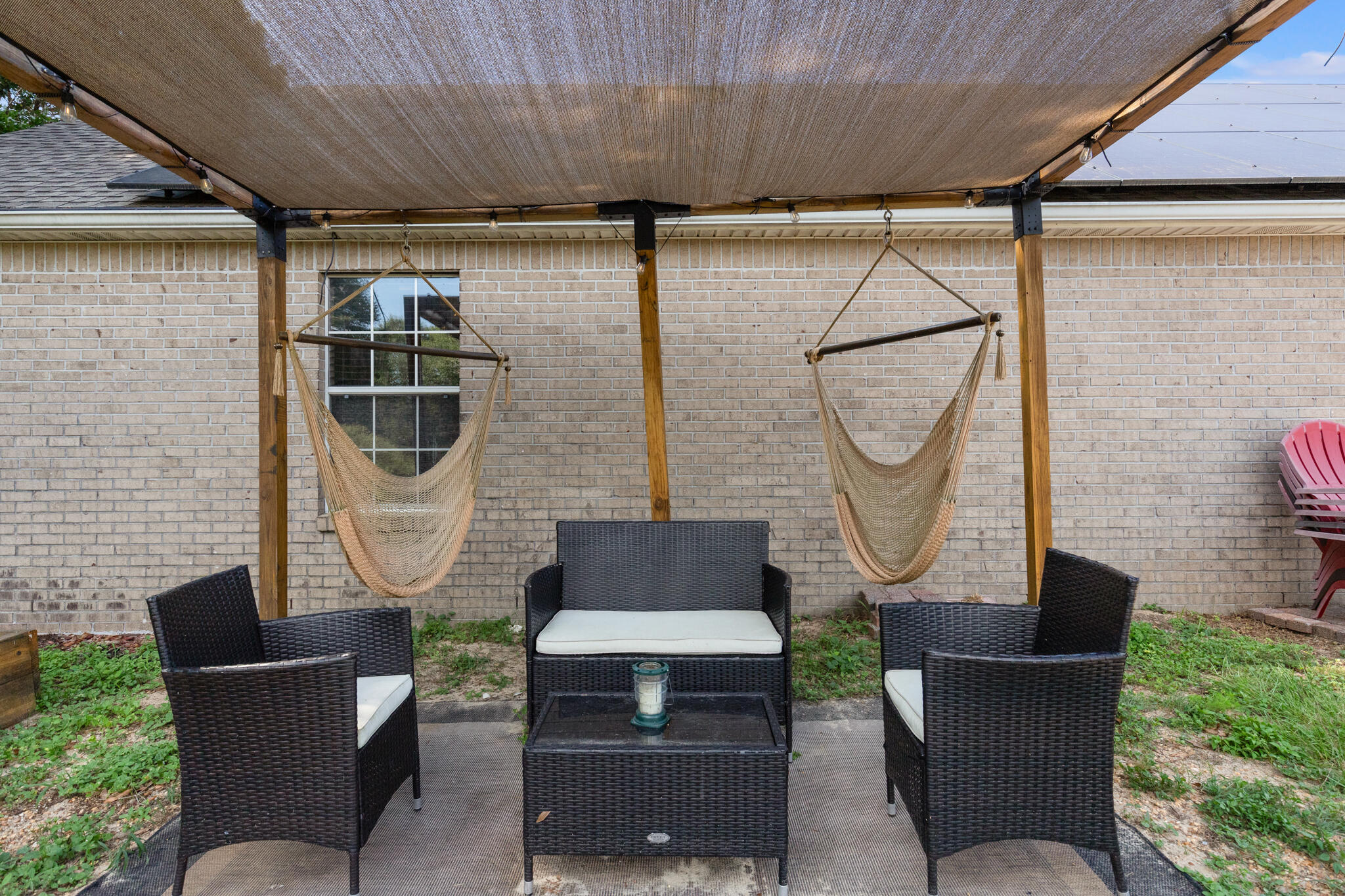 RIVERCHASE S/D PH 2 - Residential Lease