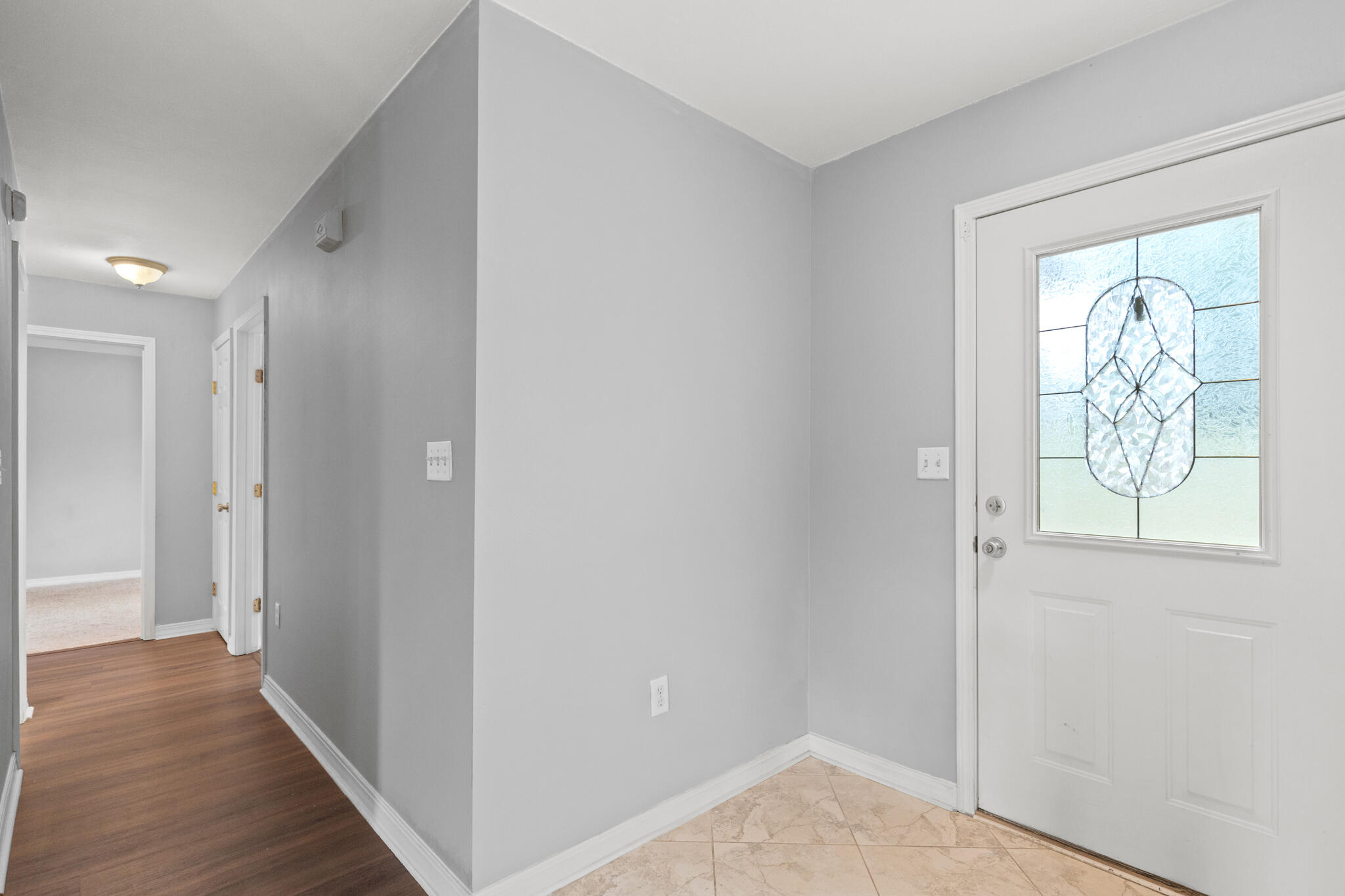 RIVERCHASE S/D PH 2 - Residential Lease