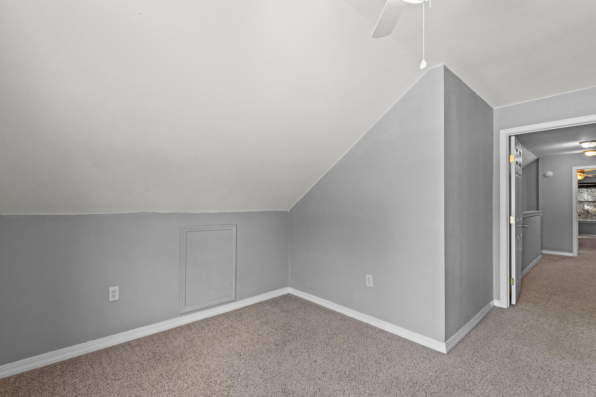 RIVERCHASE S/D PH 2 - Residential Lease