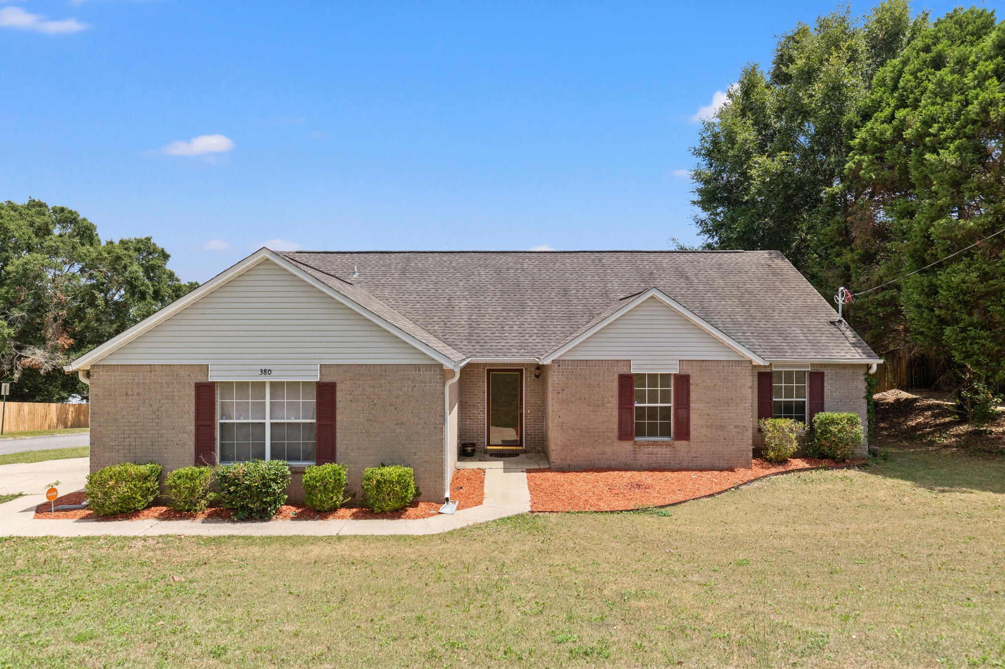 RIVERCHASE S/D PH 2 - Residential Lease