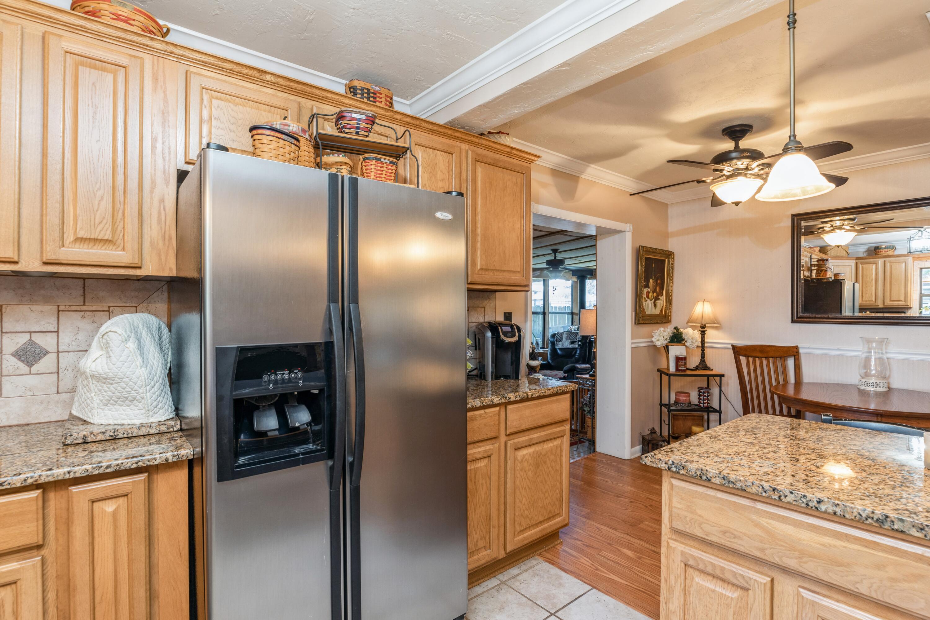 OAK TREE PARK - Residential