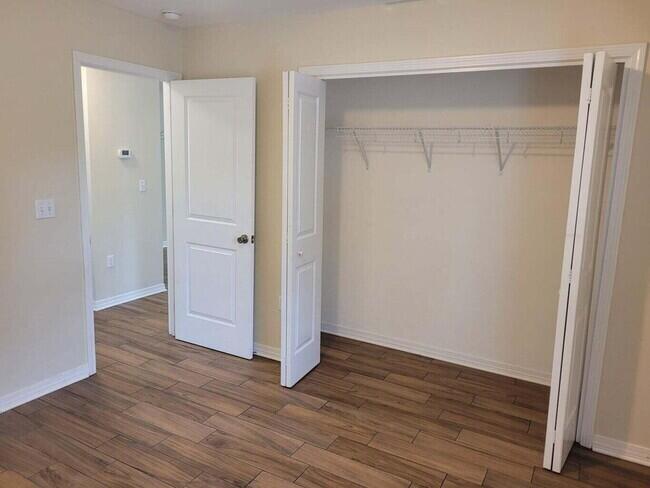 METES & BOUNDS - Residential Lease