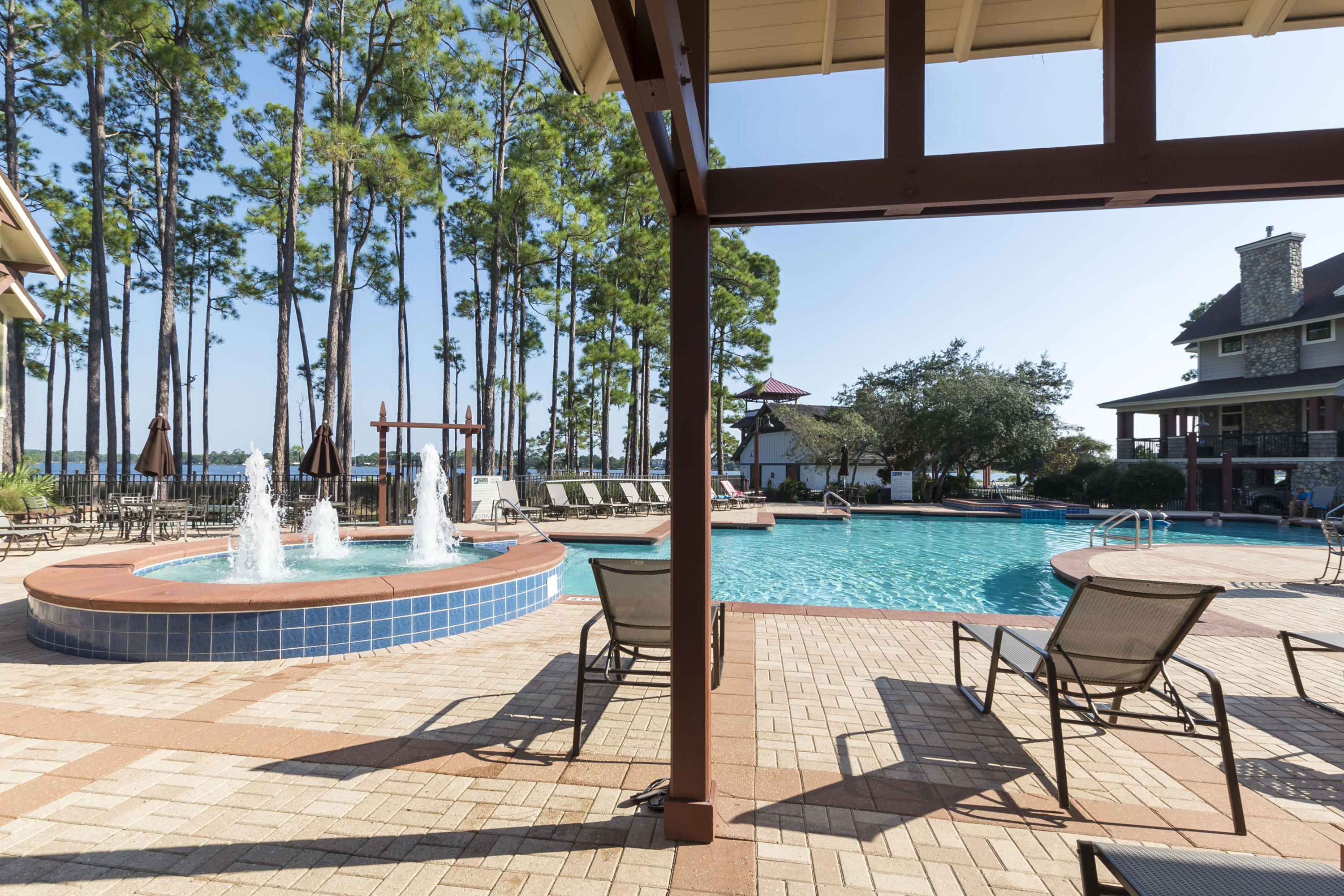 Wild Heron - Residential