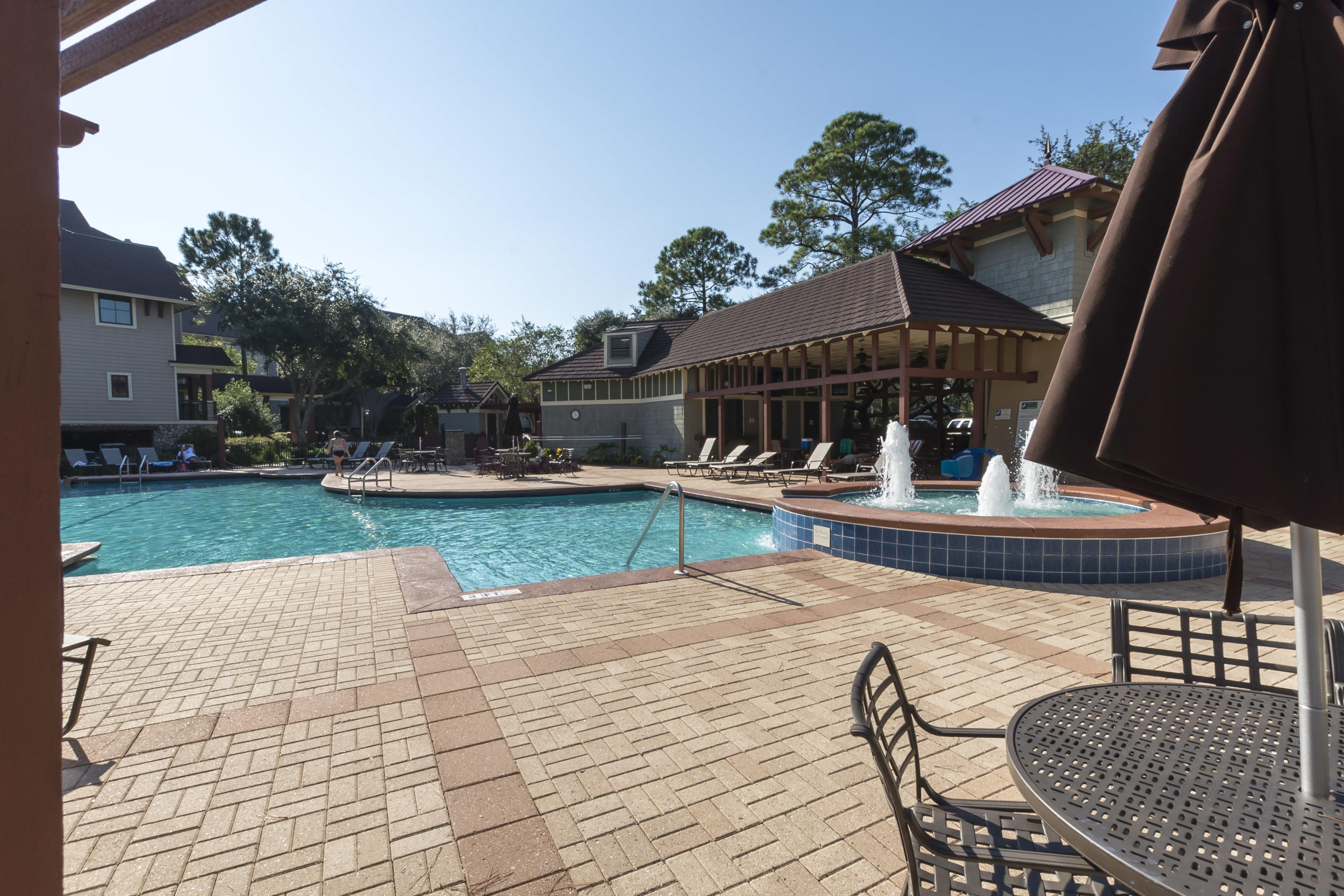 Wild Heron - Residential