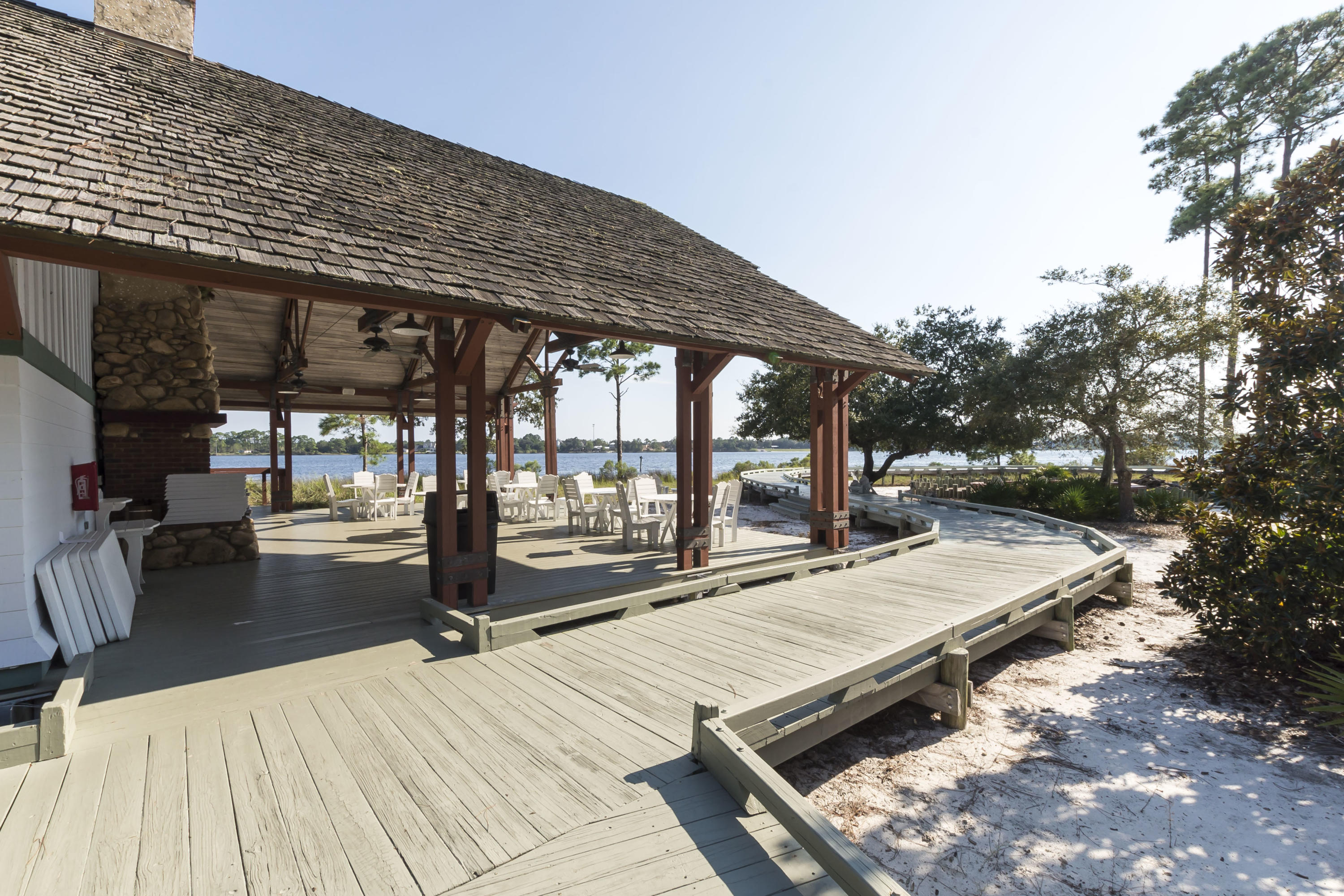 Wild Heron - Residential