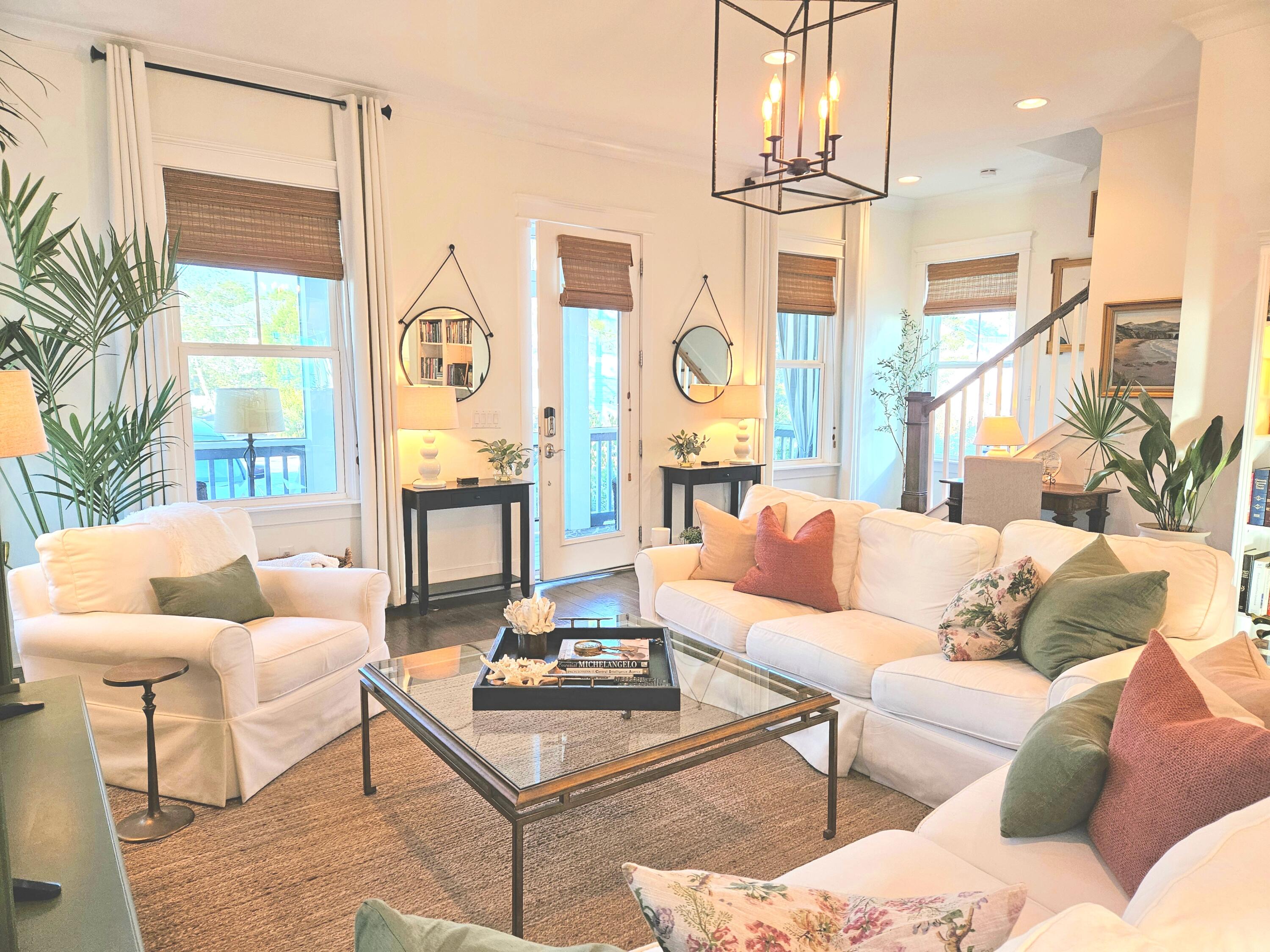 HIGHLAND PARKS - Residential