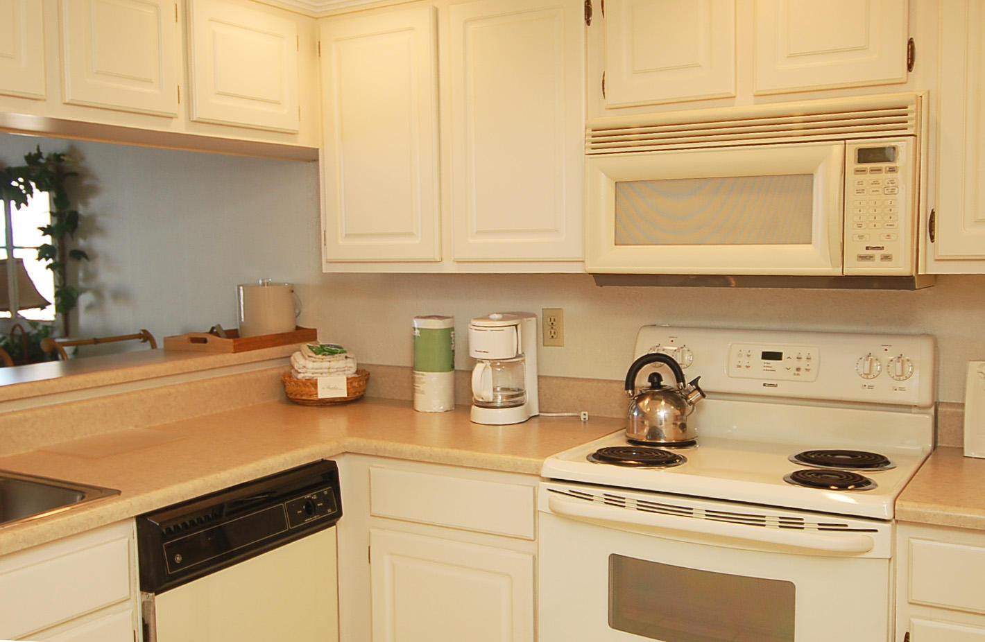 BREAKERS OF FWB PH 1 - Residential