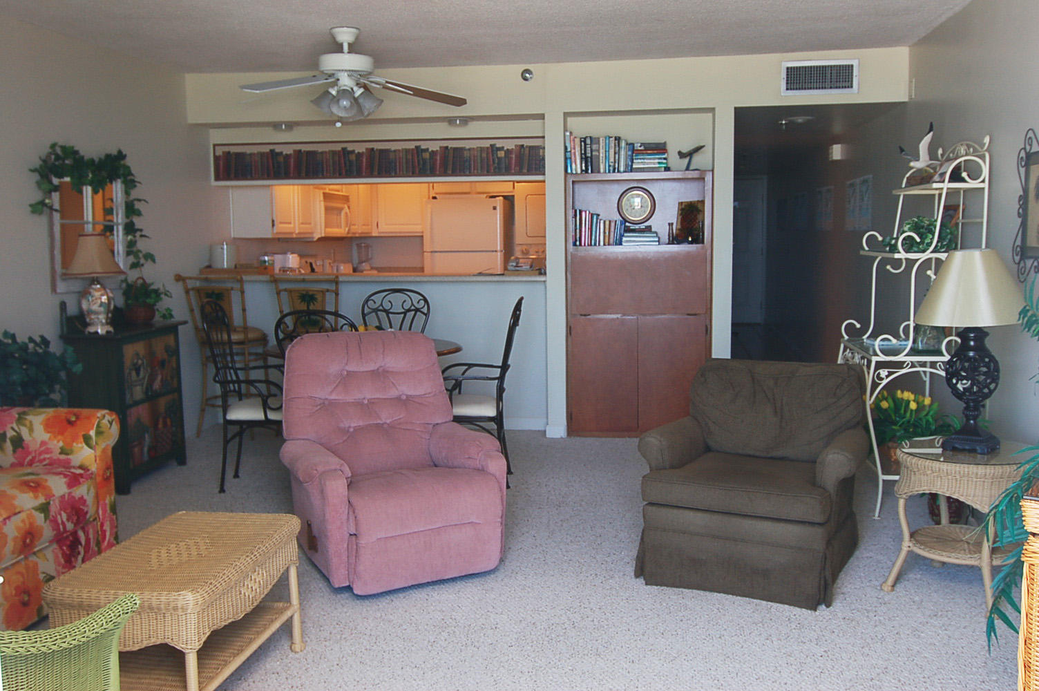 BREAKERS OF FWB PH 1 - Residential