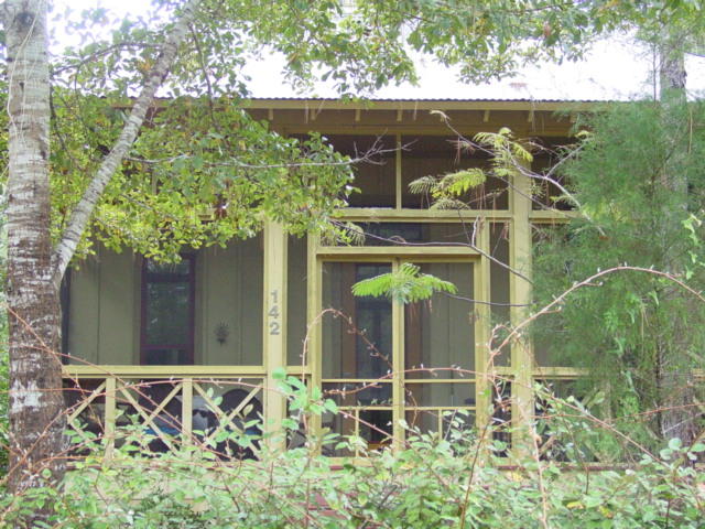 Manolia Beach - Residential