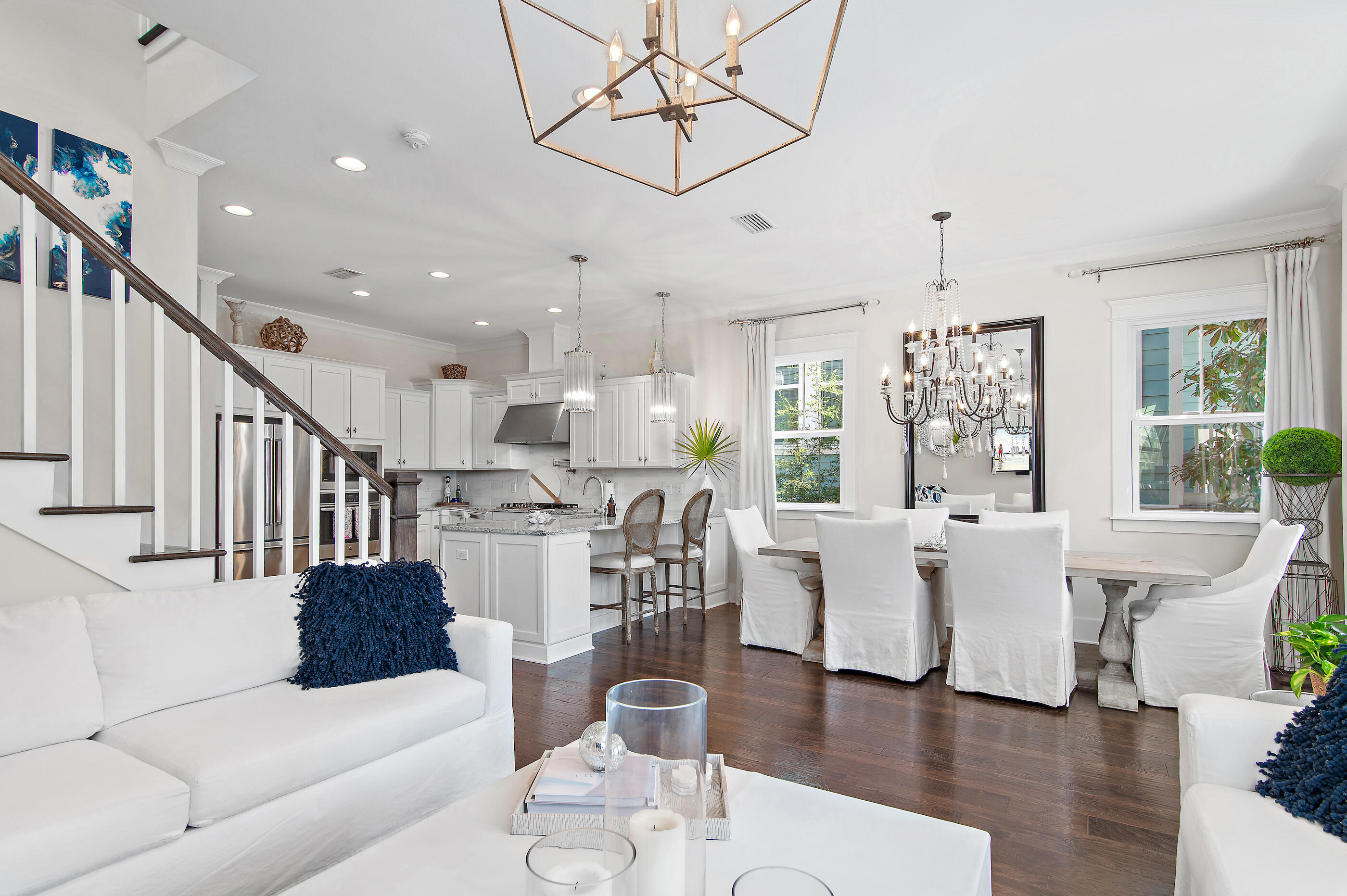 HIGHLAND PARKS - Residential