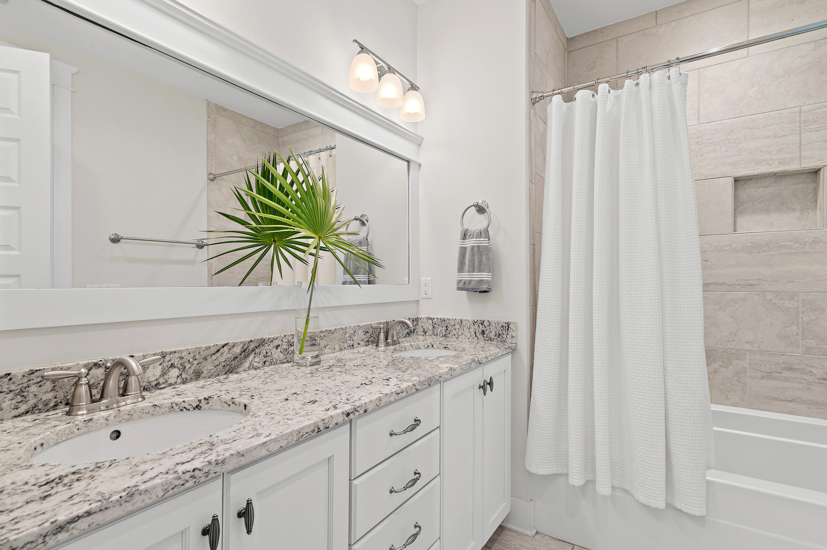 HIGHLAND PARKS - Residential