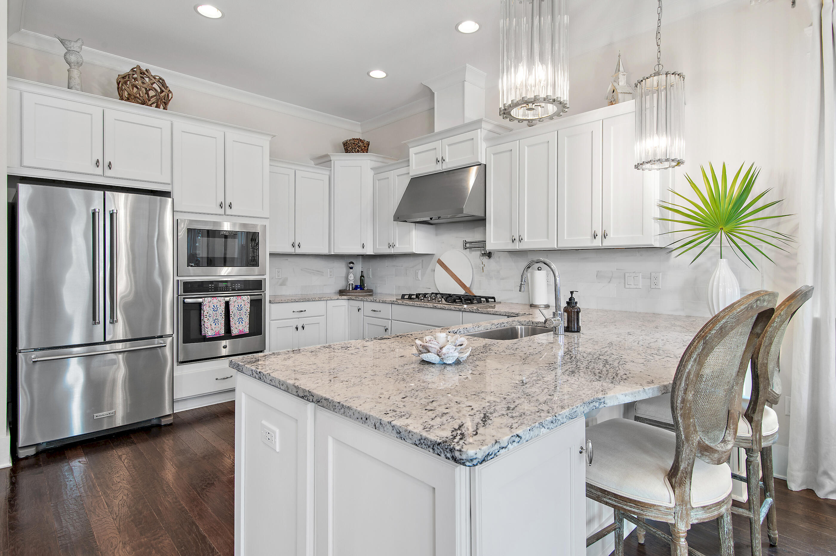HIGHLAND PARKS - Residential