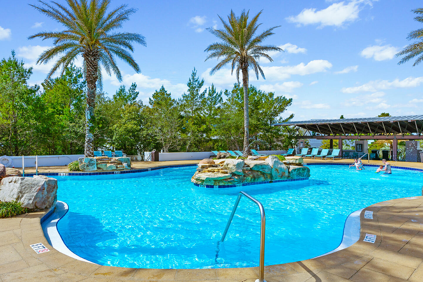HIGHLAND PARKS - Residential