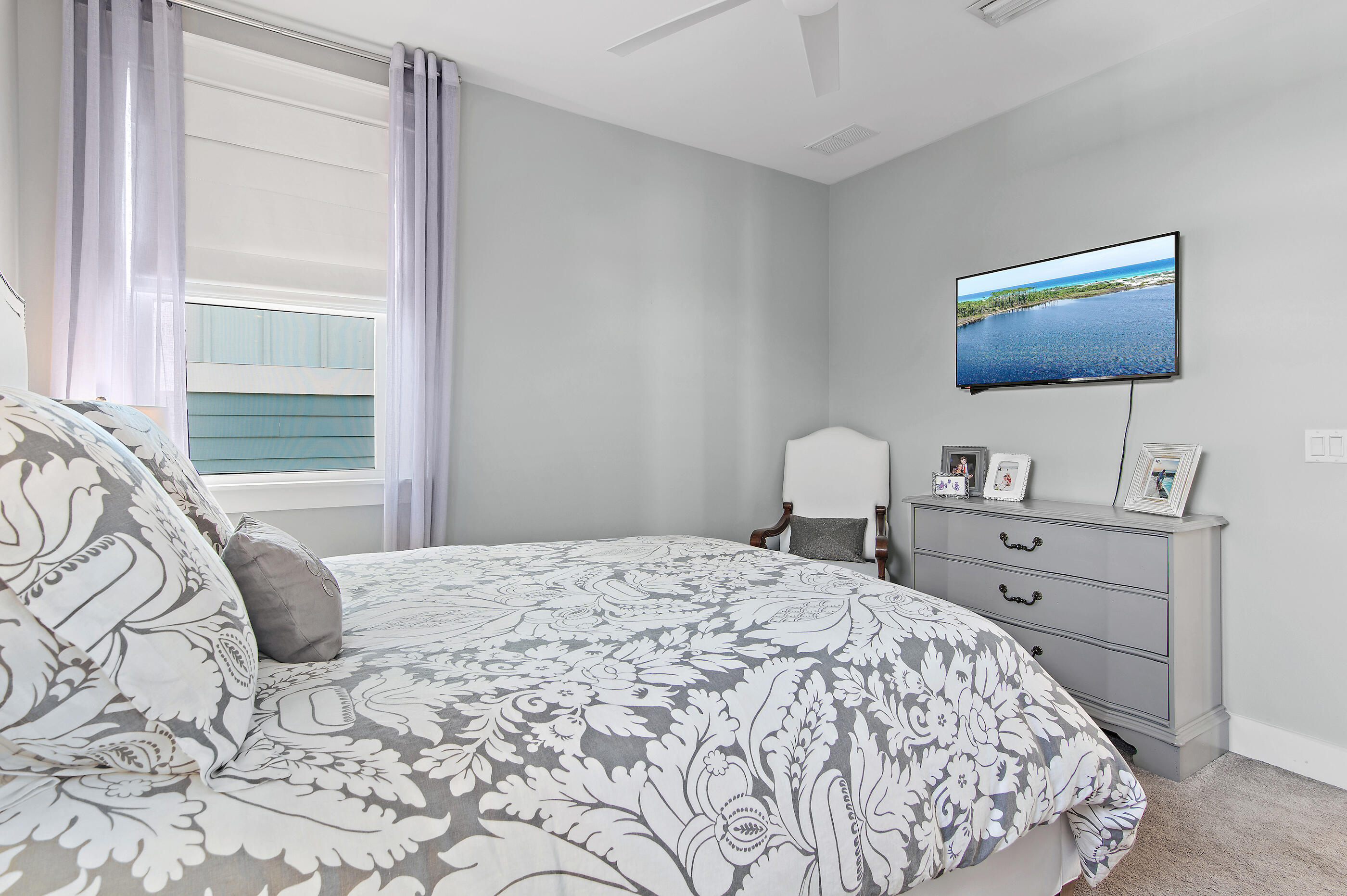 HIGHLAND PARKS - Residential