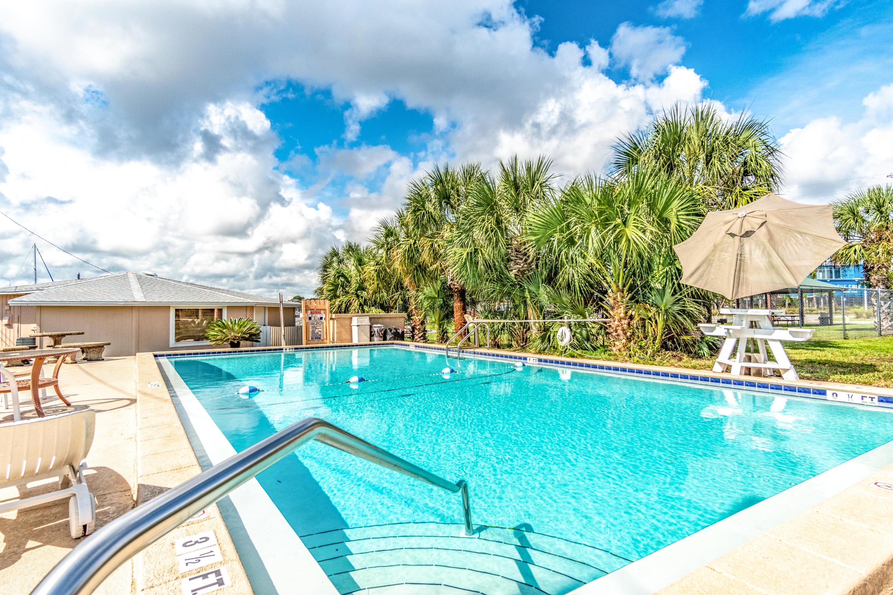 SANTA ROSA VILLAS - Residential