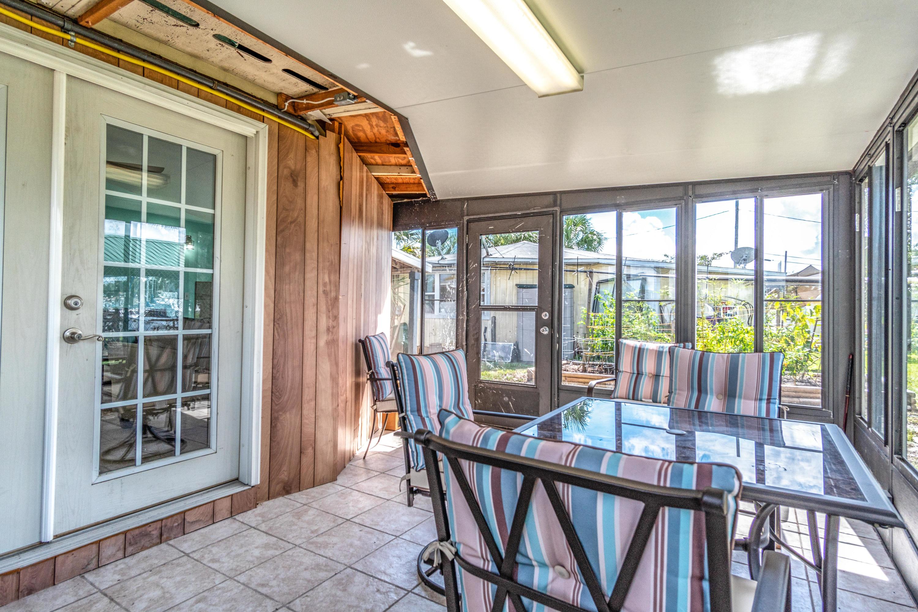 SANTA ROSA VILLAS - Residential