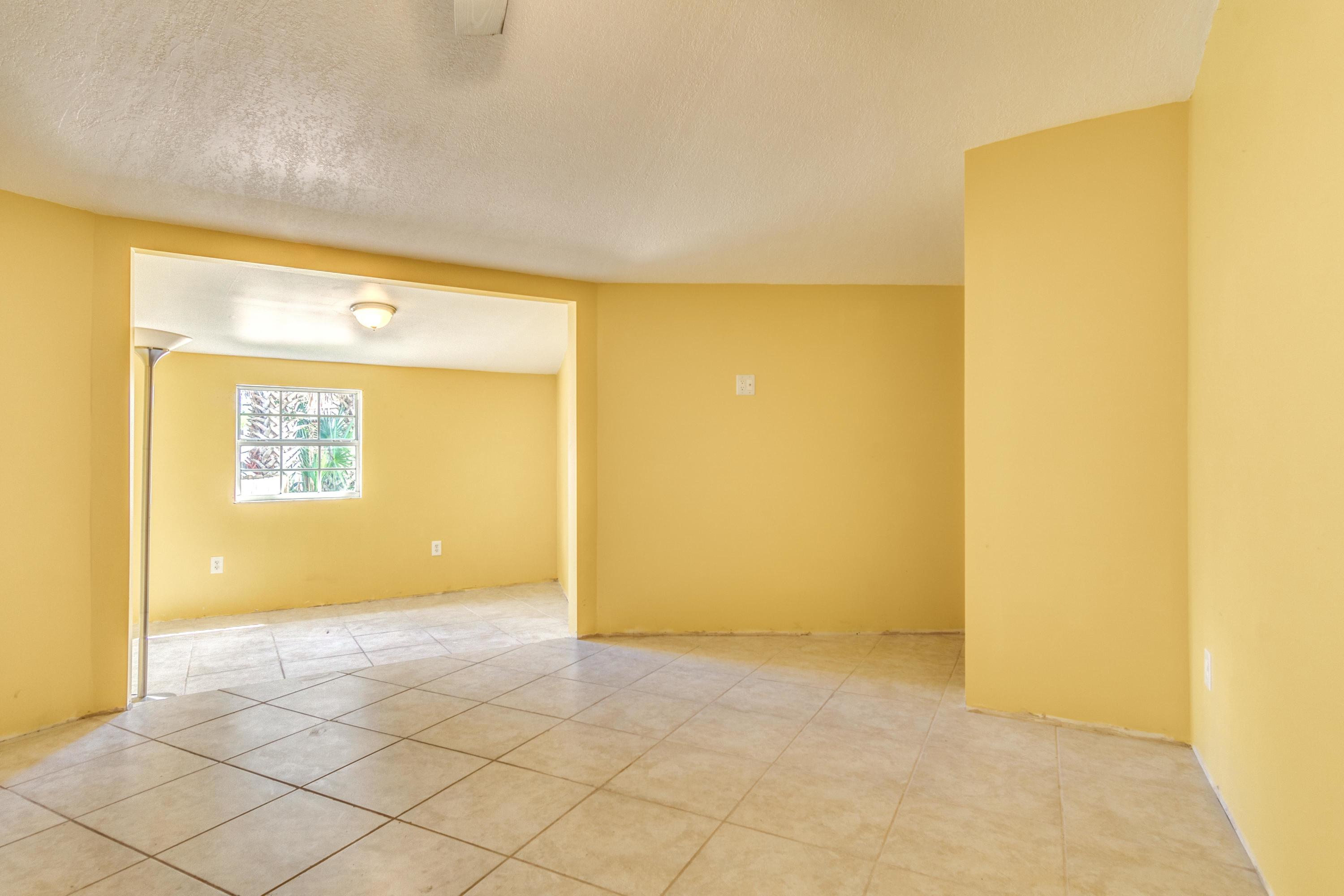 SANTA ROSA VILLAS - Residential