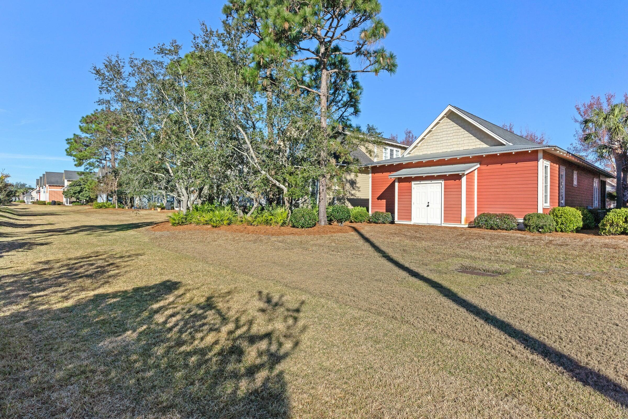 BUNGALOS AT SANDESTIN - Residential Lease