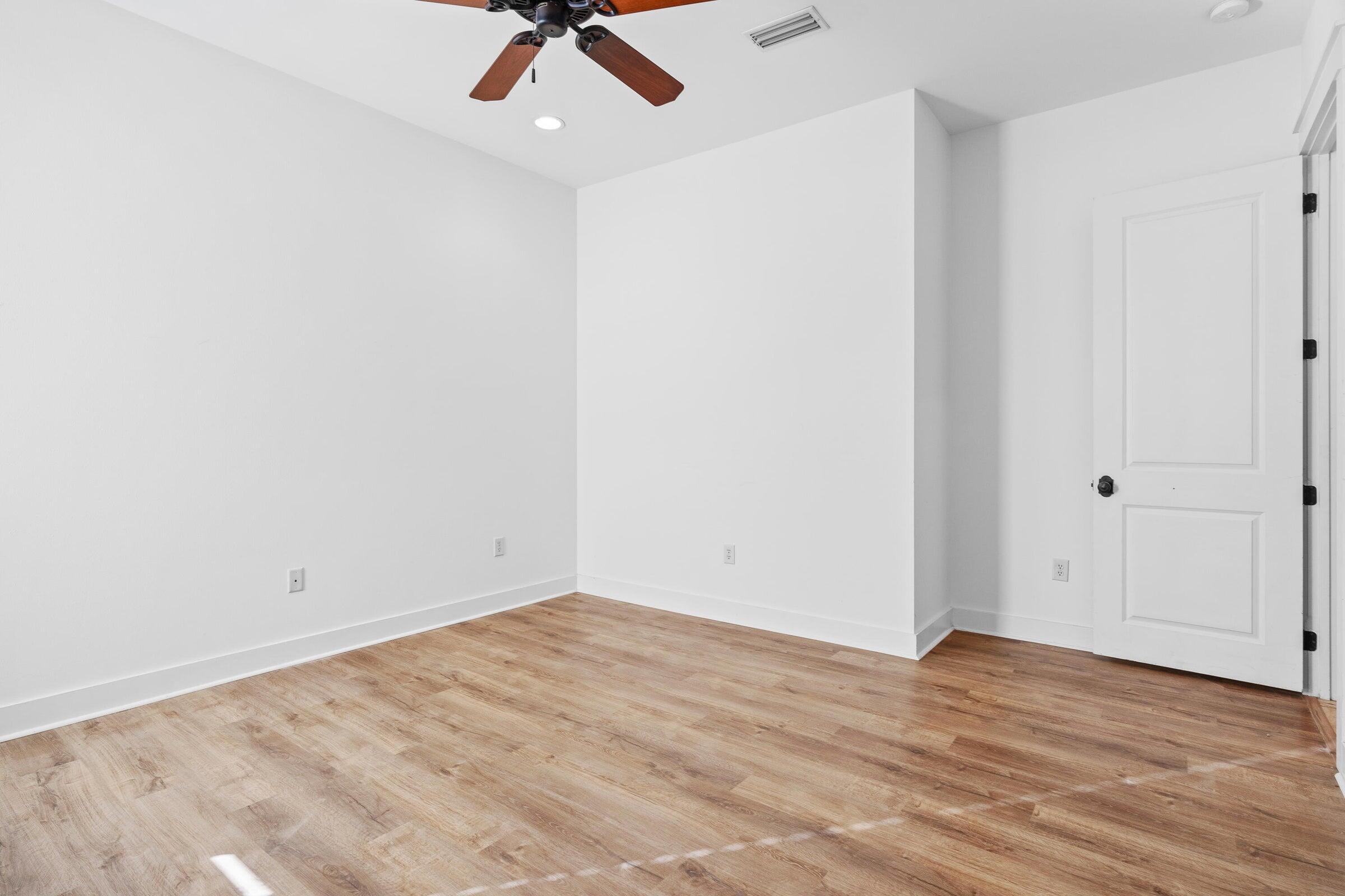 BUNGALOS AT SANDESTIN - Residential Lease