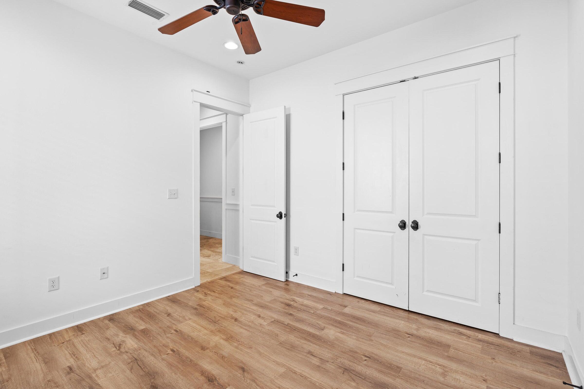 BUNGALOS AT SANDESTIN - Residential Lease