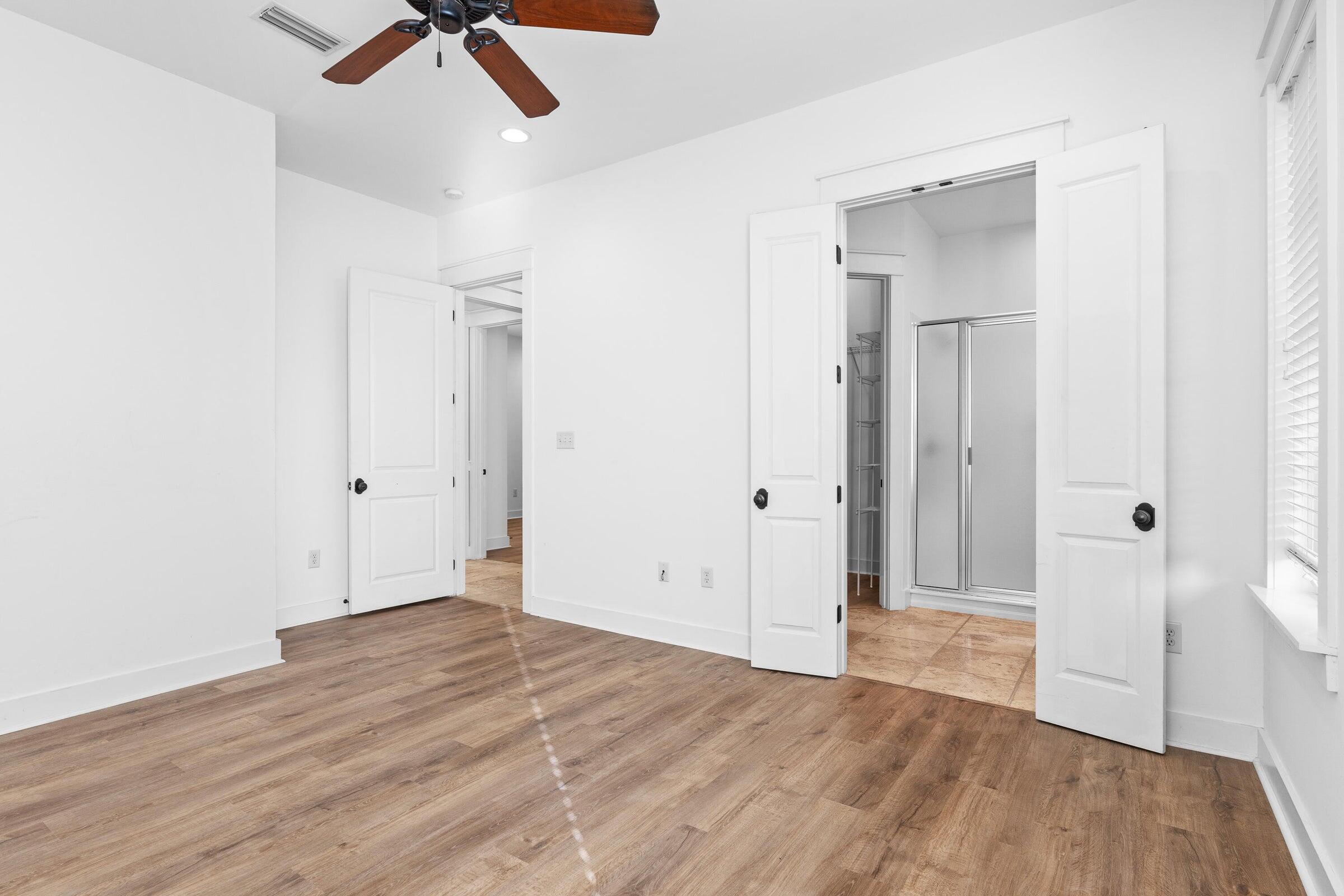 BUNGALOS AT SANDESTIN - Residential Lease