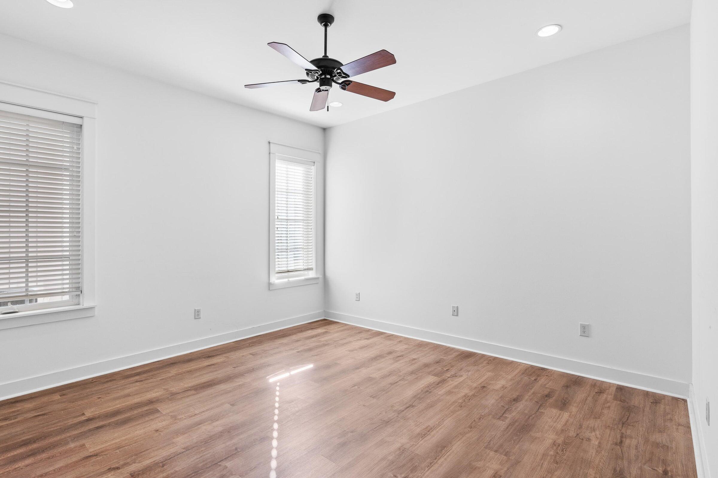 BUNGALOS AT SANDESTIN - Residential Lease