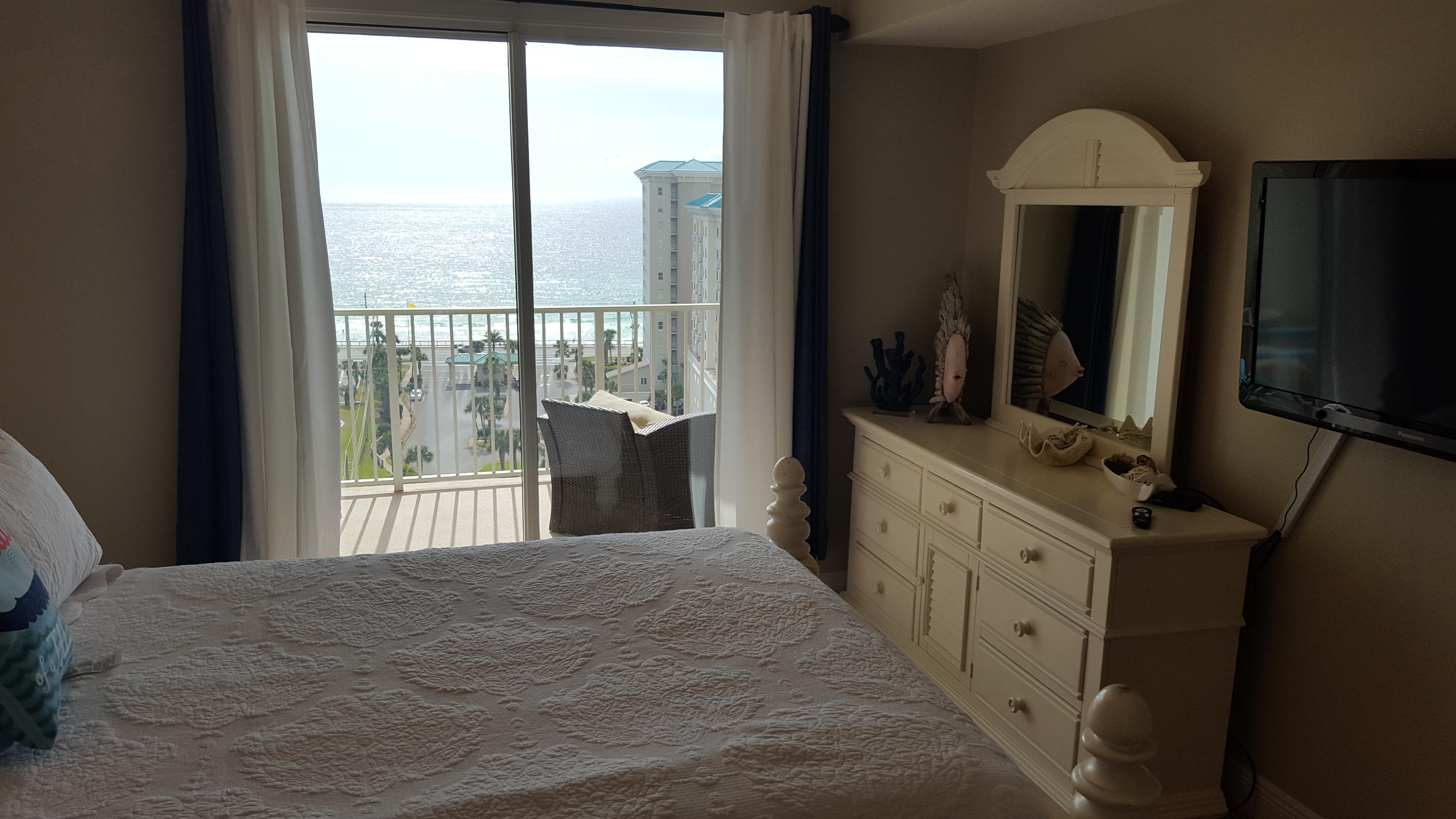 ARIEL DUNES I - Residential