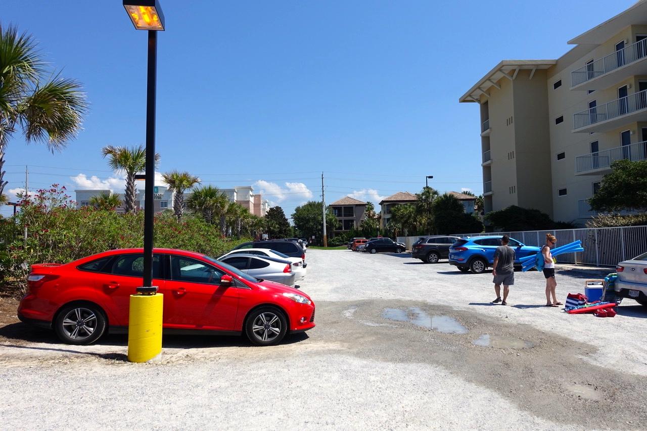 DESTIN RV BEACH RESORT - Land