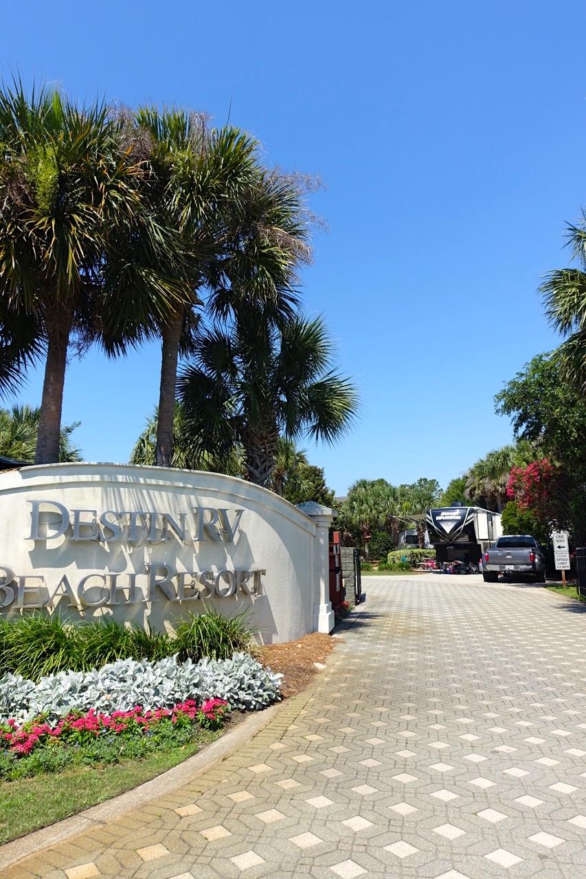 DESTIN RV BEACH RESORT - Land