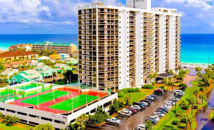 Unit sold furnished, rental ready and partial gulf view.  Additional photos at www.vacasa.com/unit/61135
