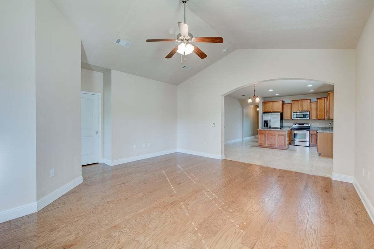 HAMMOCK BAY - Residential