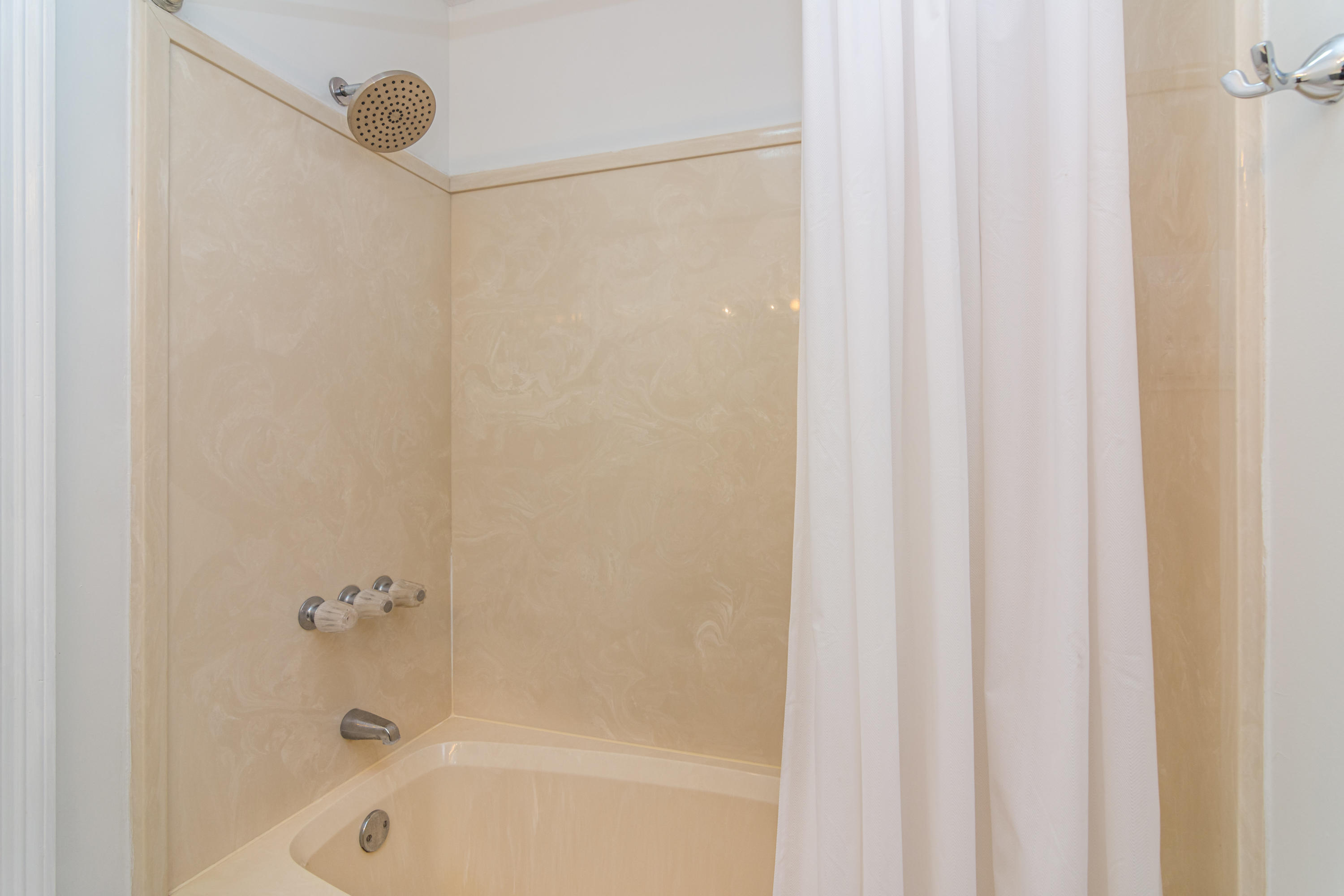 VESTA HEIGHTS 3RD ADDN - Residential