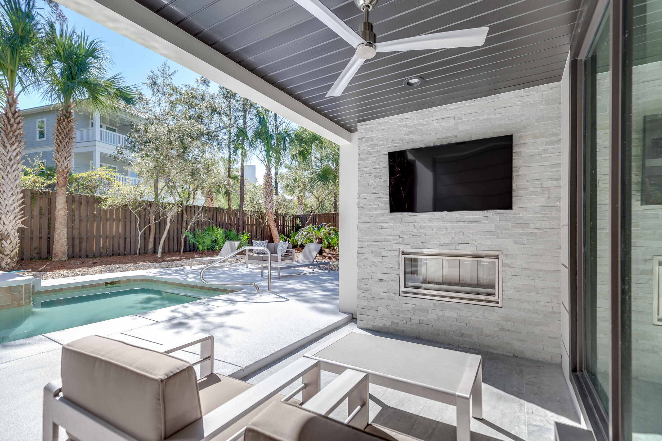 Seagrove 5th Add - Residential
