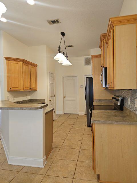 SHOAL LANDING EAST - Residential Lease