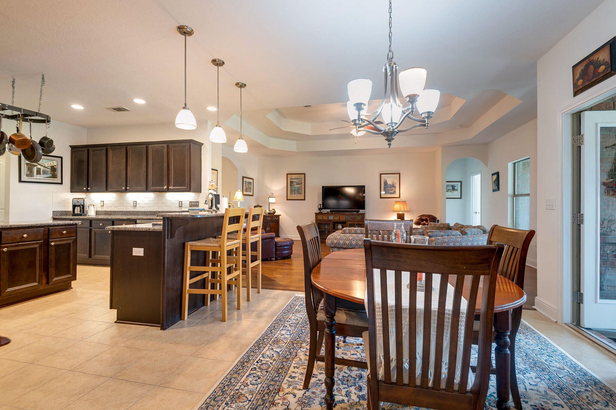 HAMMOCK BAY - Residential