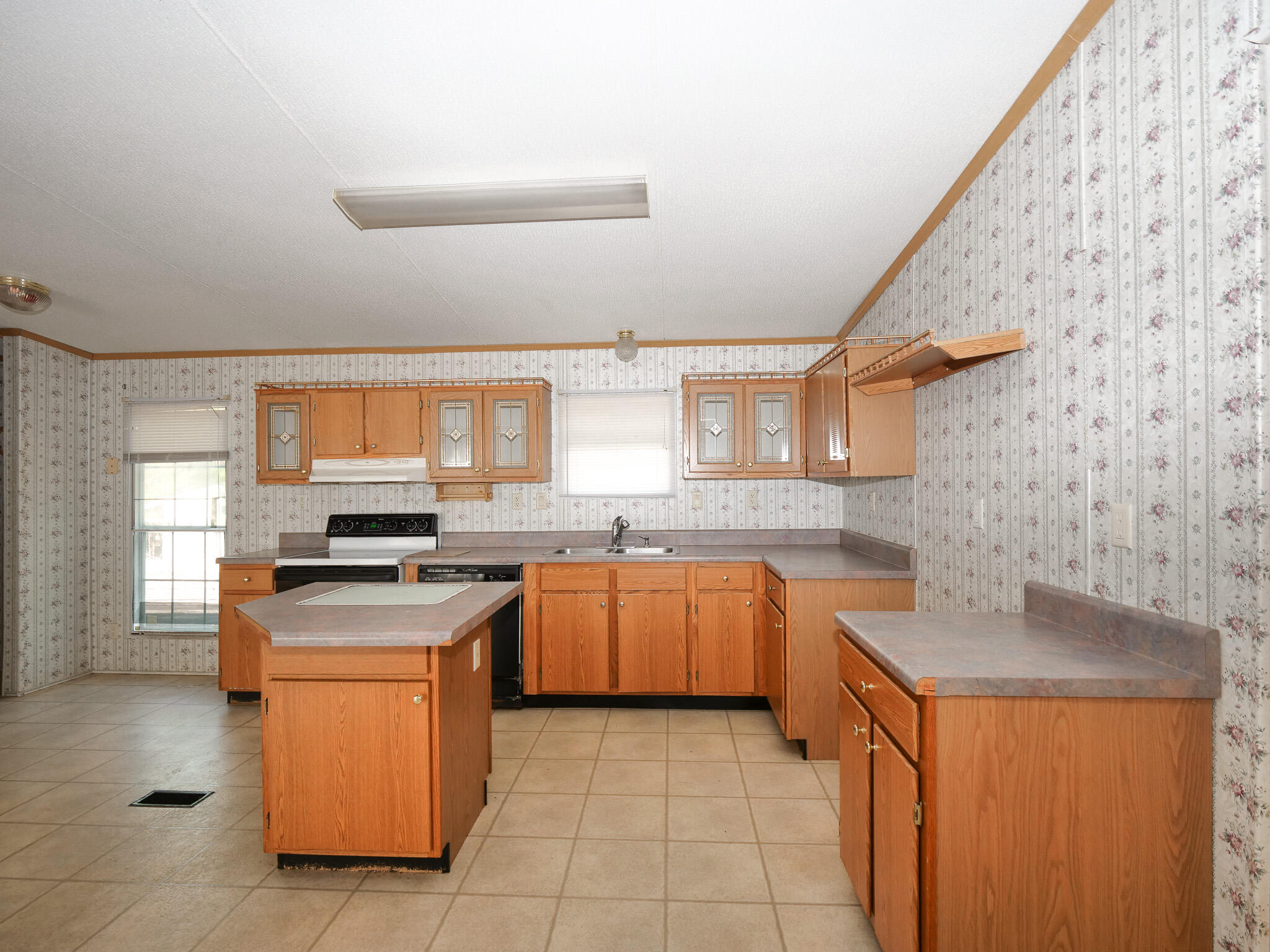 MILL CREEK ESTATES - Residential