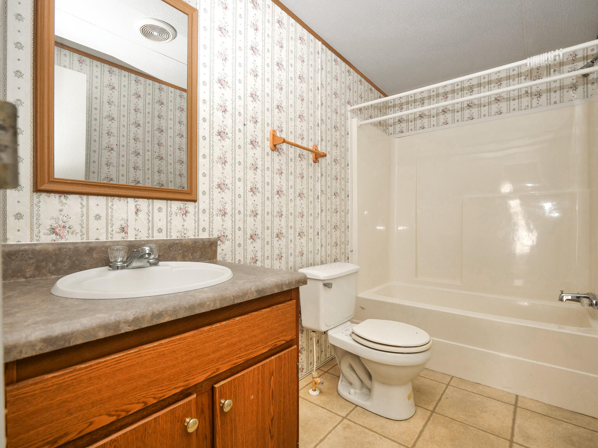 MILL CREEK ESTATES - Residential