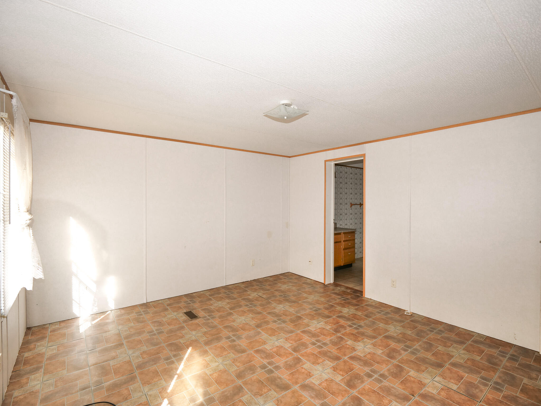 MILL CREEK ESTATES - Residential