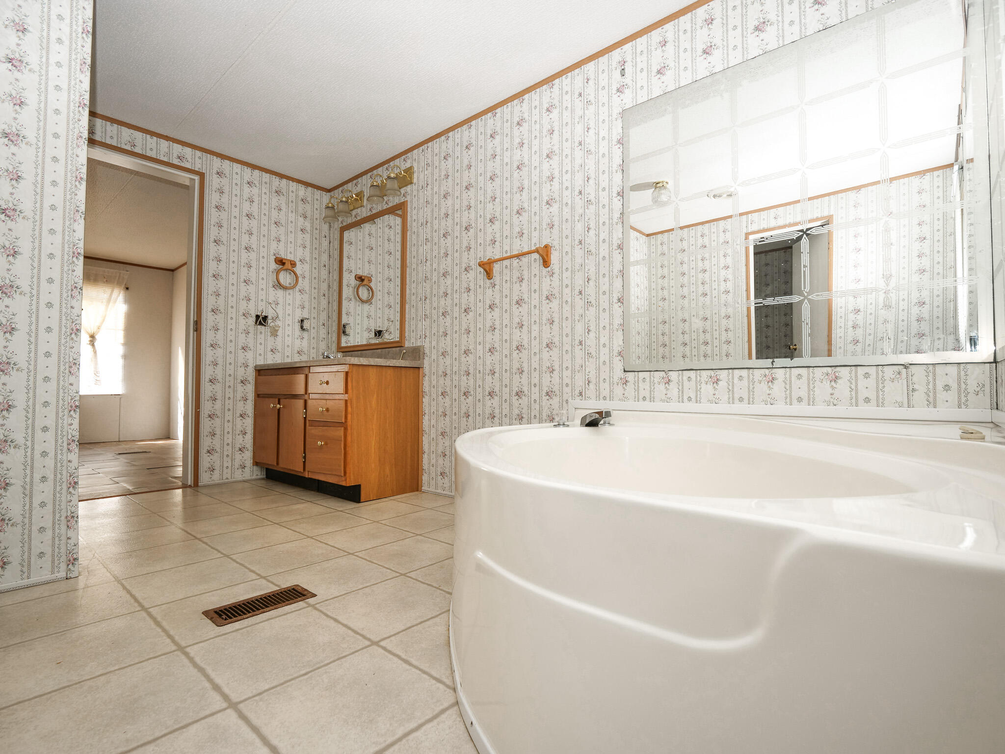 MILL CREEK ESTATES - Residential