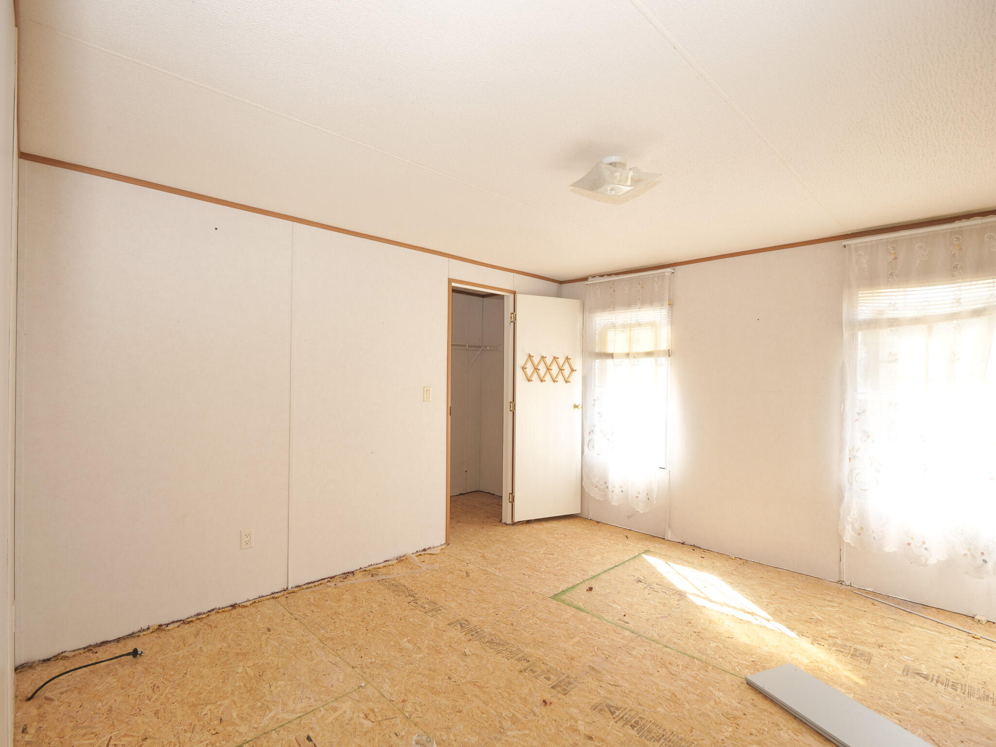 MILL CREEK ESTATES - Residential