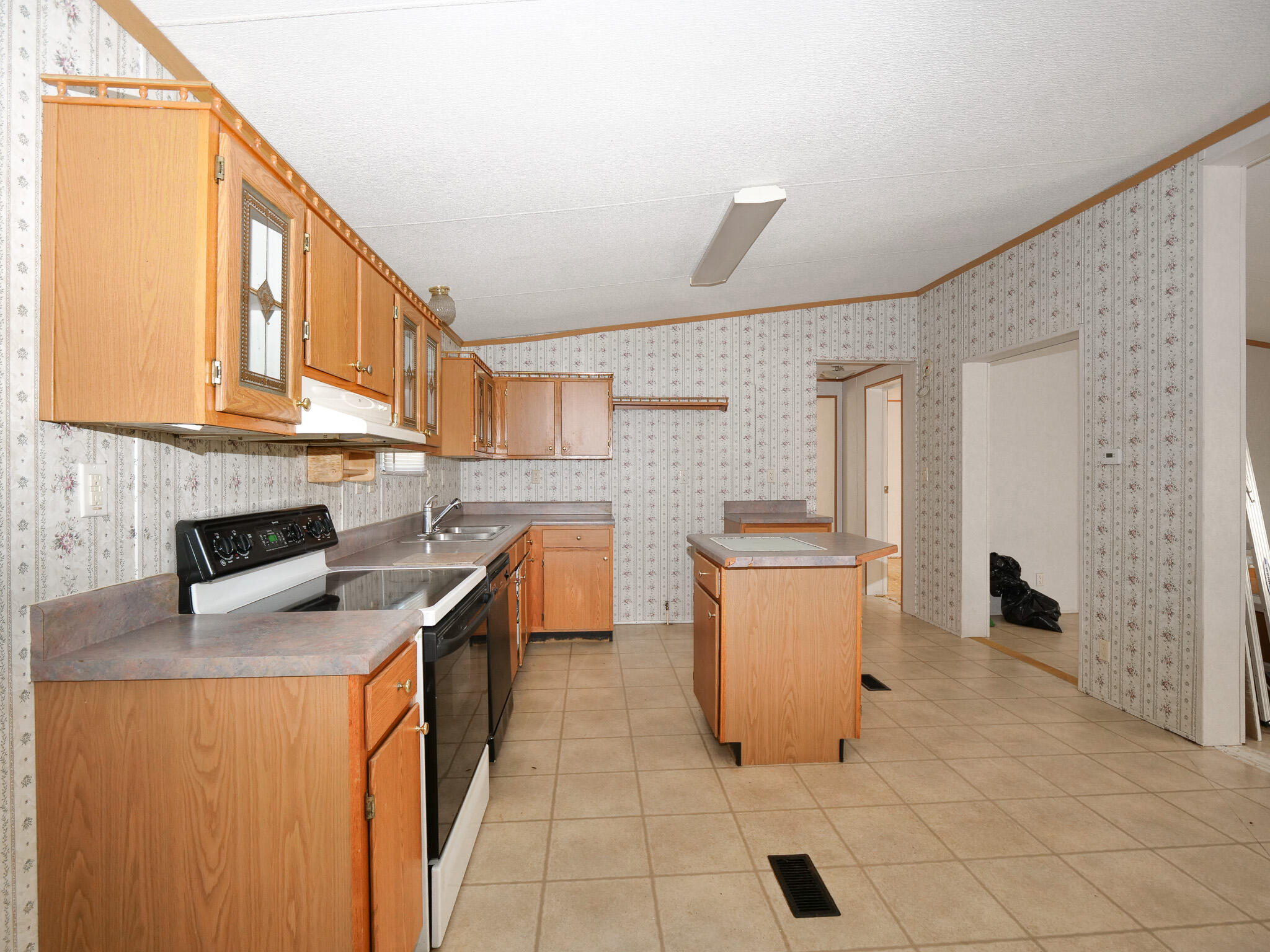 MILL CREEK ESTATES - Residential