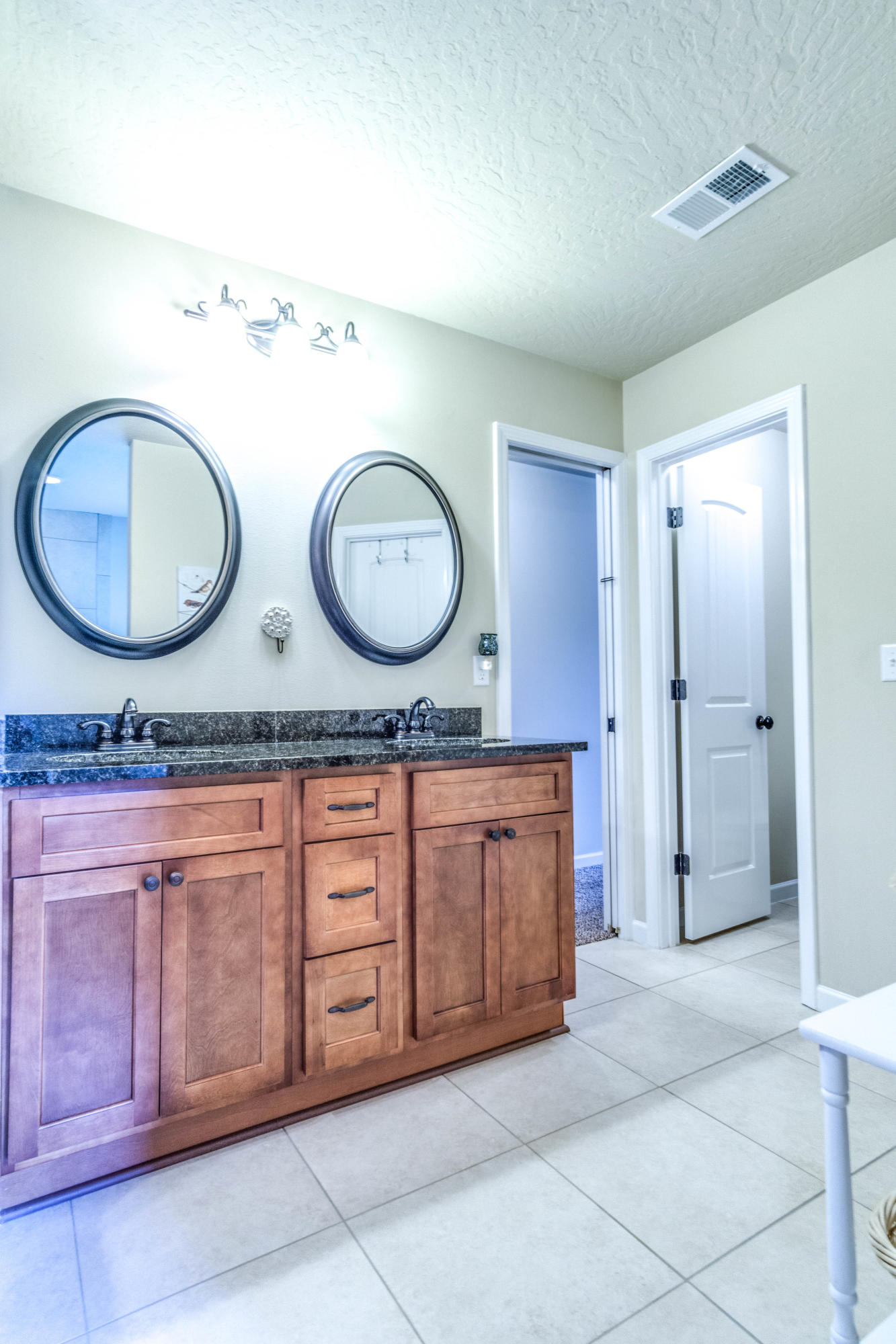 KAITLYNS PRESERVE - Residential