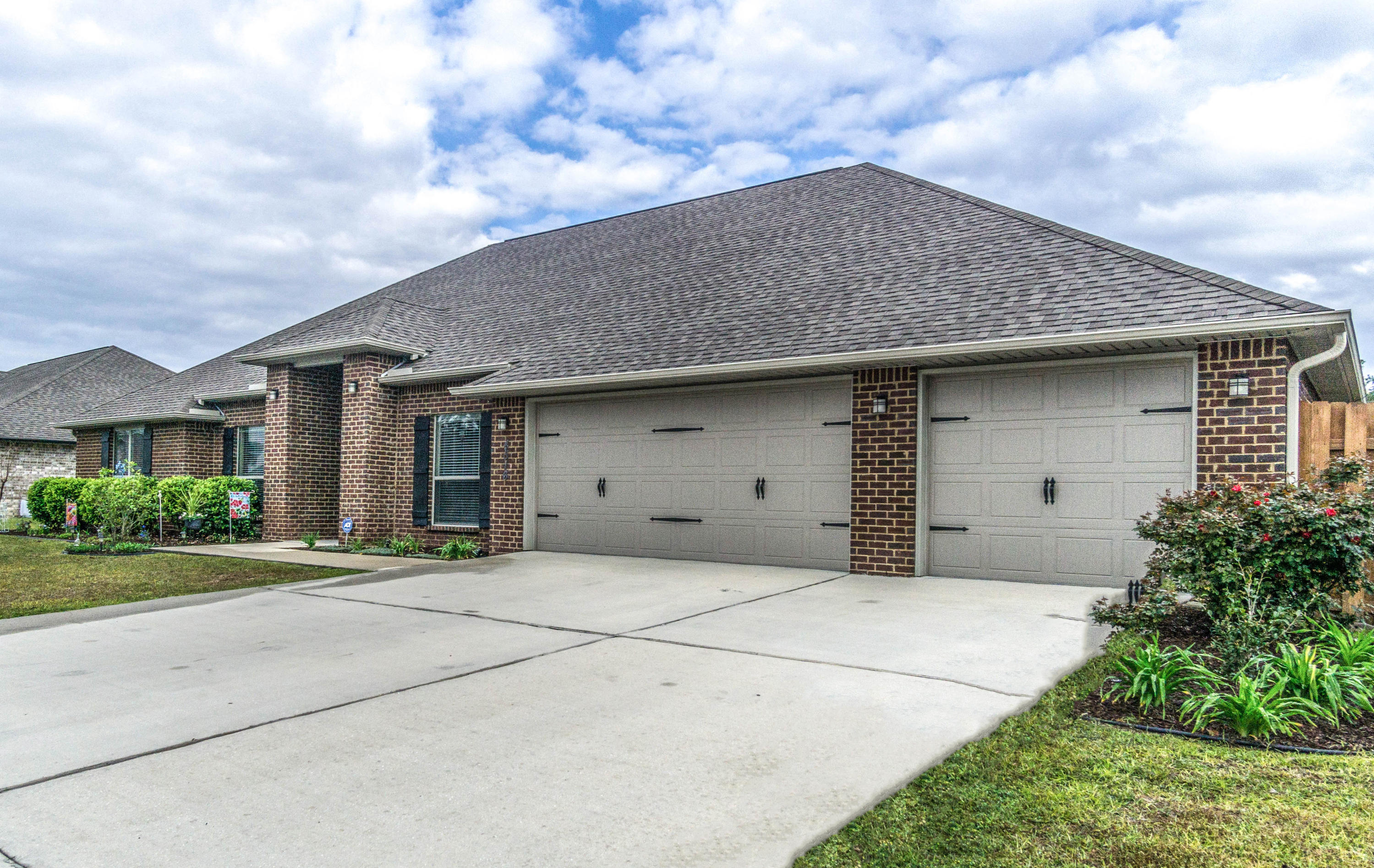 KAITLYNS PRESERVE - Residential